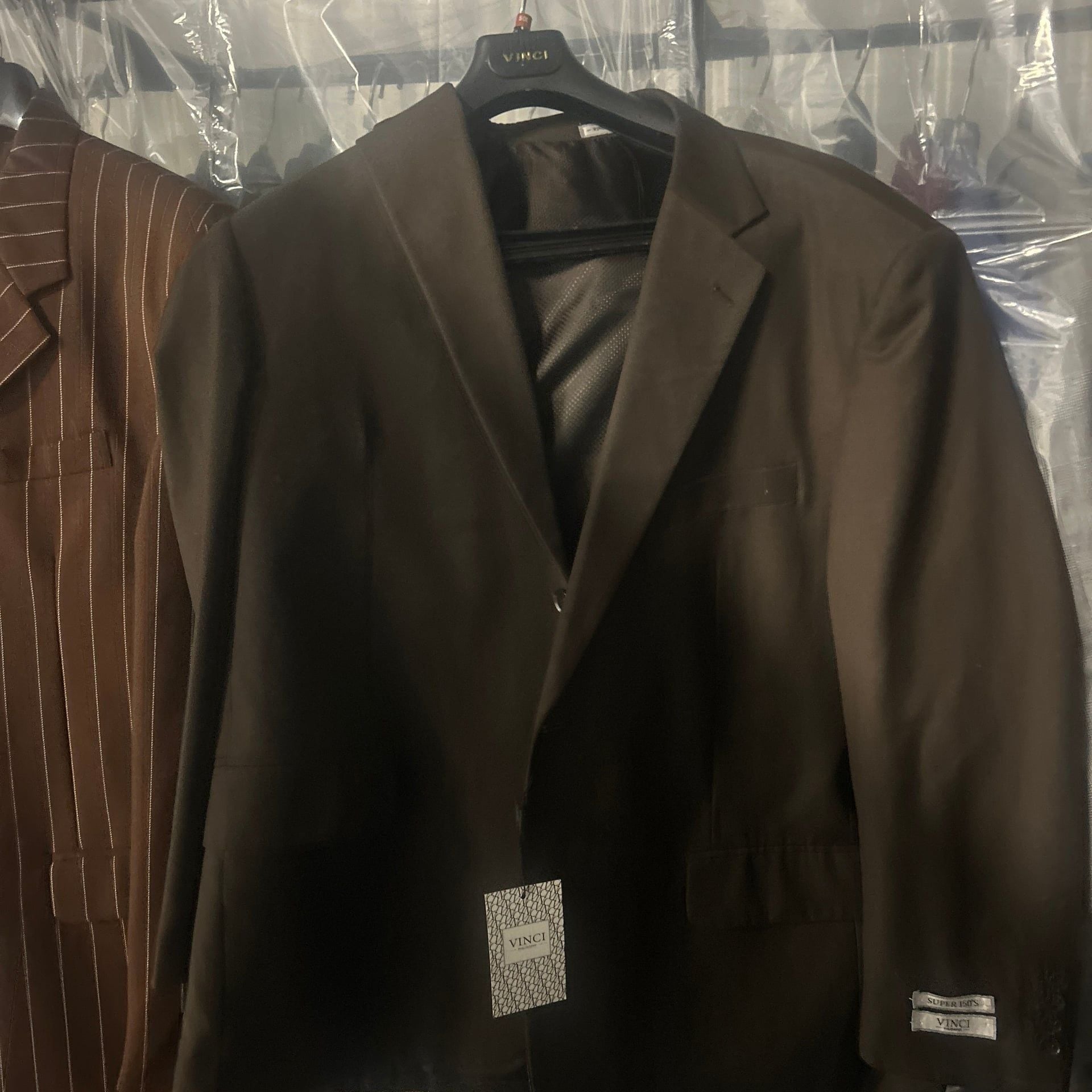 Vinci Italy Men's Brown 2-Button Single Breasted Corduroy Suit 1