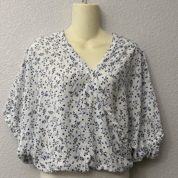 Linen-blend Blouse - White/patterned - Ladies