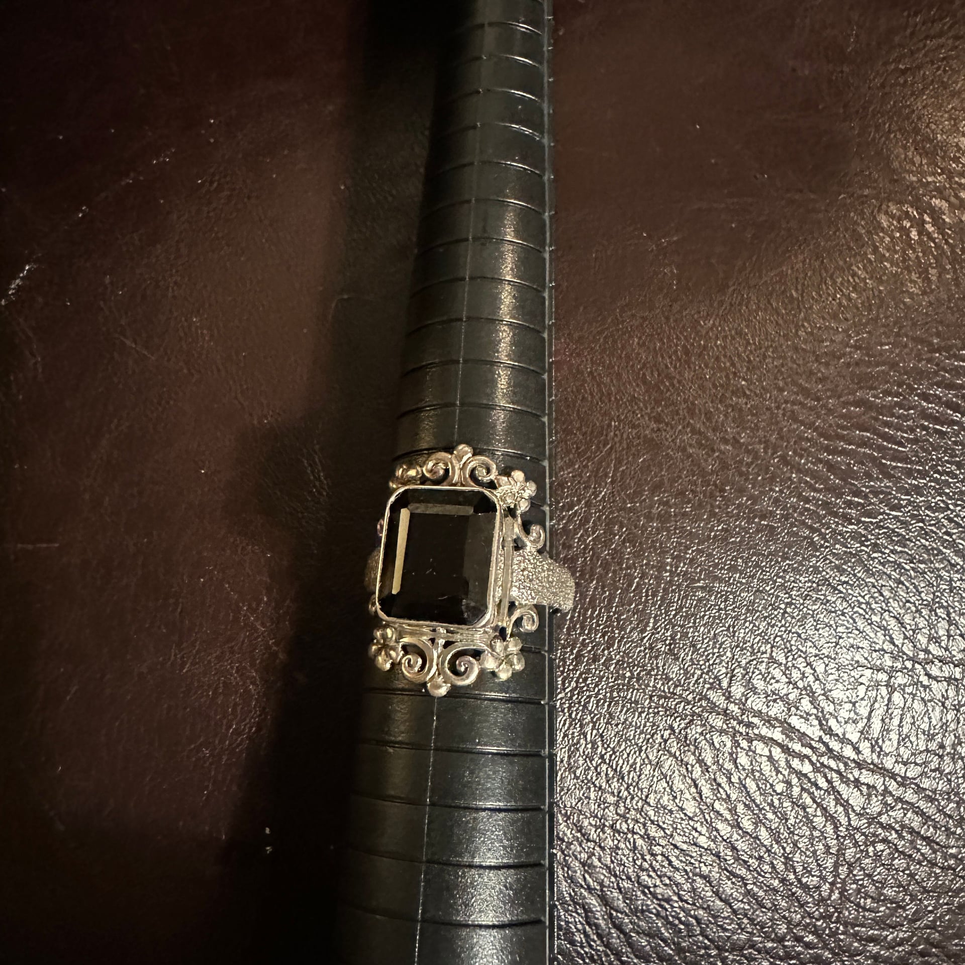 Vintage Art Deco Style Sterling Silver Black Onyx Filigree Statement Ring 1