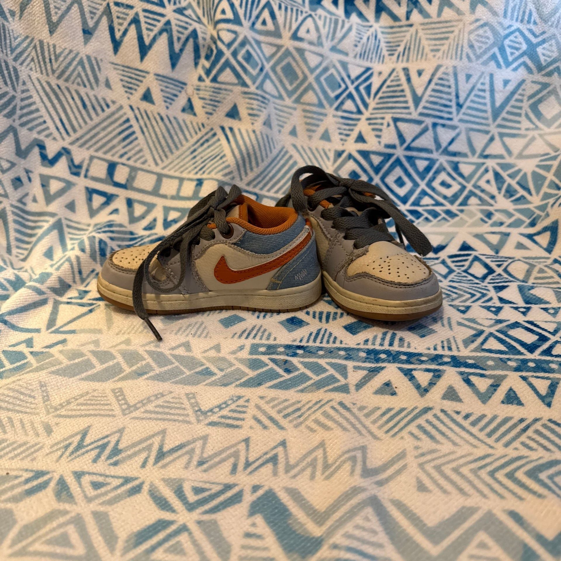 Air Jordan 1 Low 'Phantom Denim' (Toddlers)- FZ5045-091 2