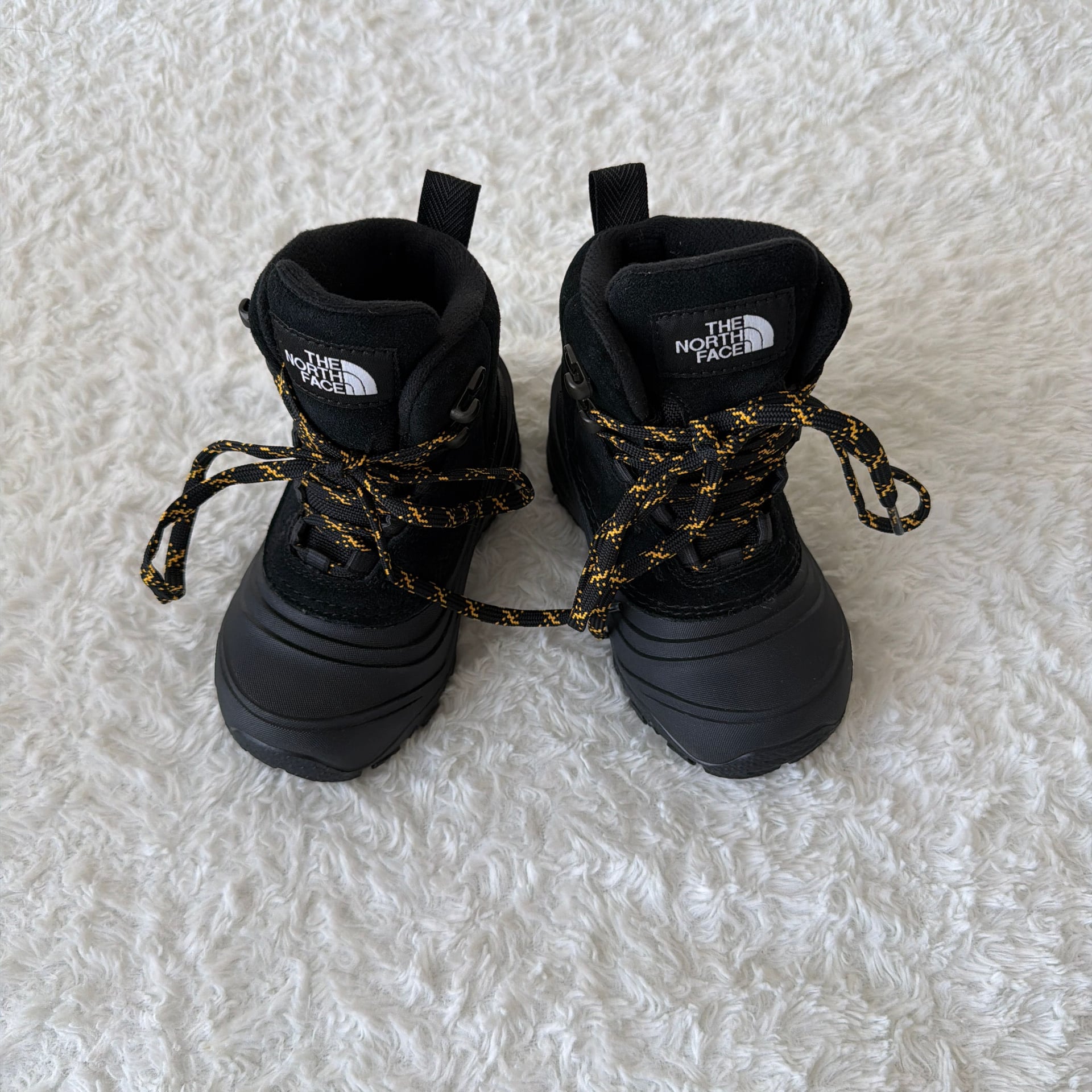 The North Face Youth Chilkat V Lace Waterproof Winter Boots Black 2
