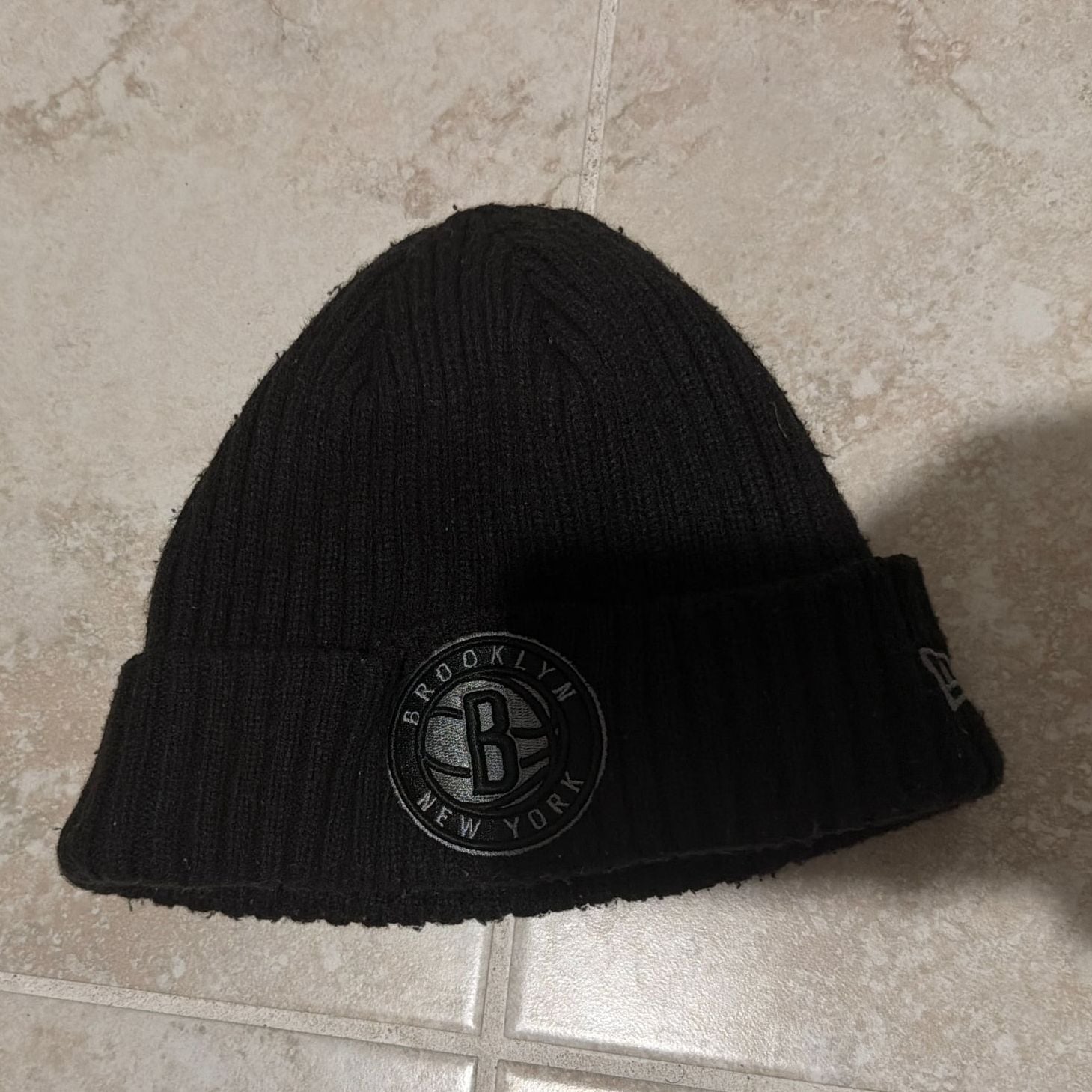 New Era Brooklyn Nets Core Classic Cuffed Beanie Hat Black 3