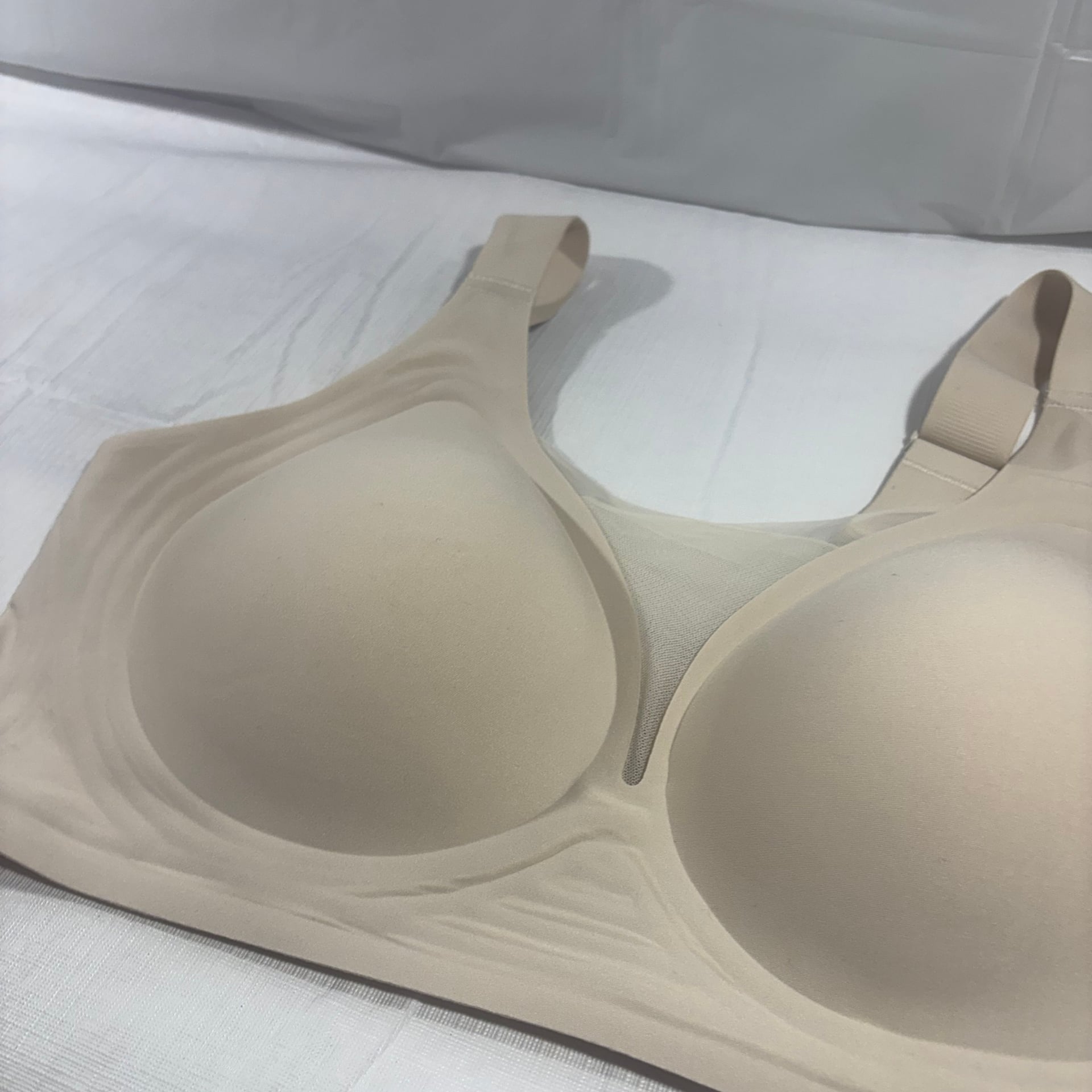 Women’s Seamless Full Coverage Bra Beige Nude Size 3XL Wireless Padded Comfort 5
