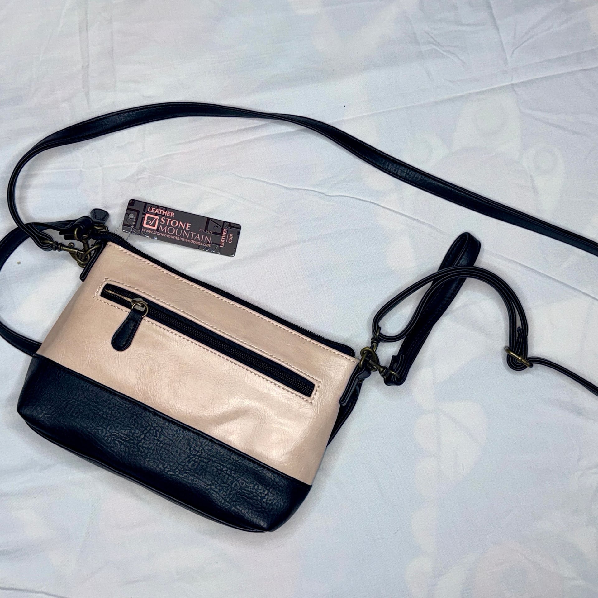 Stone Mountain USA Two-Tone Bonded Leather Crossbody Bag 1