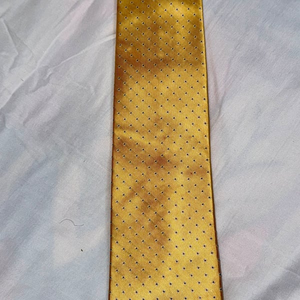 Calvin Jlein Yellow Geometric Square Pattern Woven xtra long Silk Tie