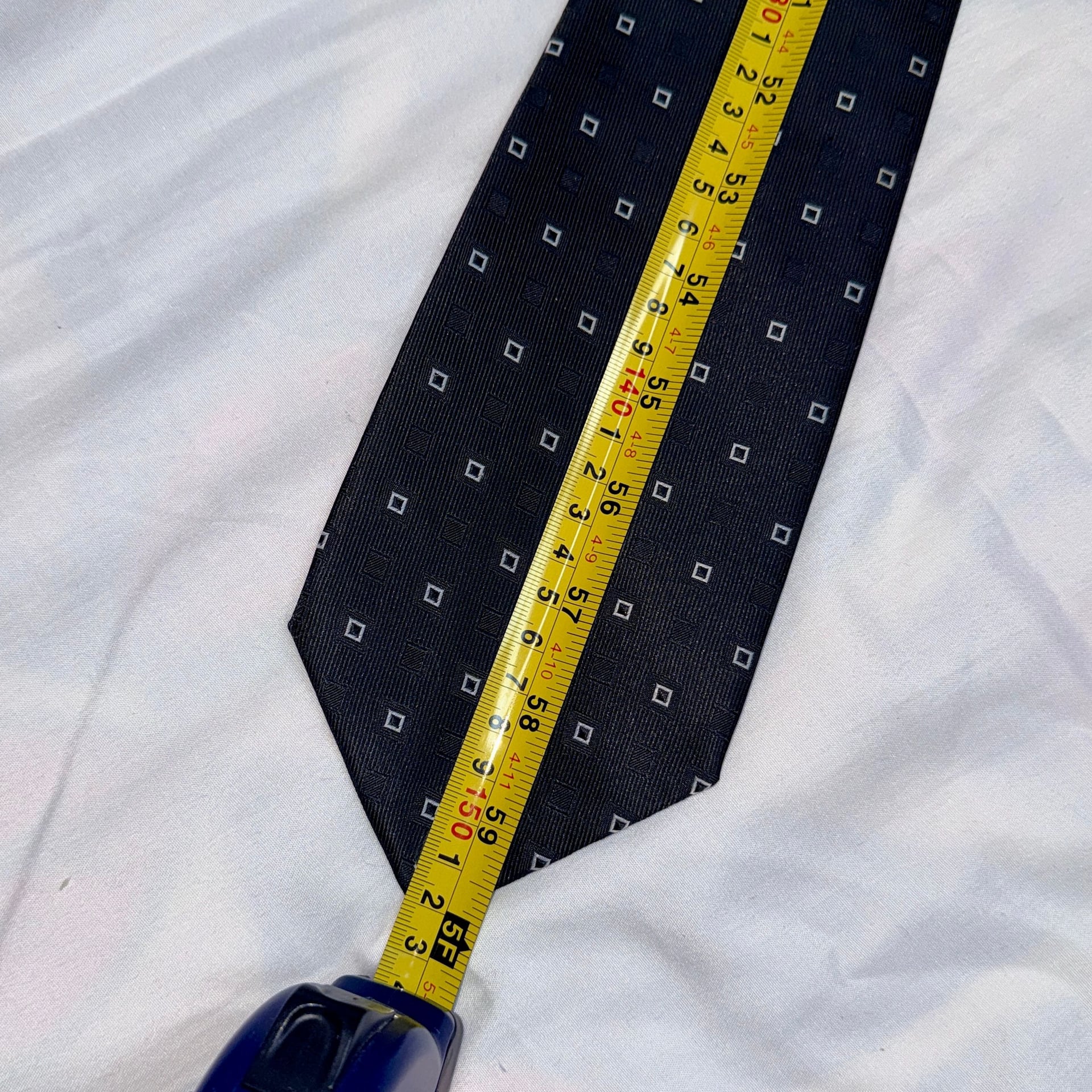 Oleg Cassini Italian Silk finished microfiber Dotted Diamond Geometric Men's Tie 4