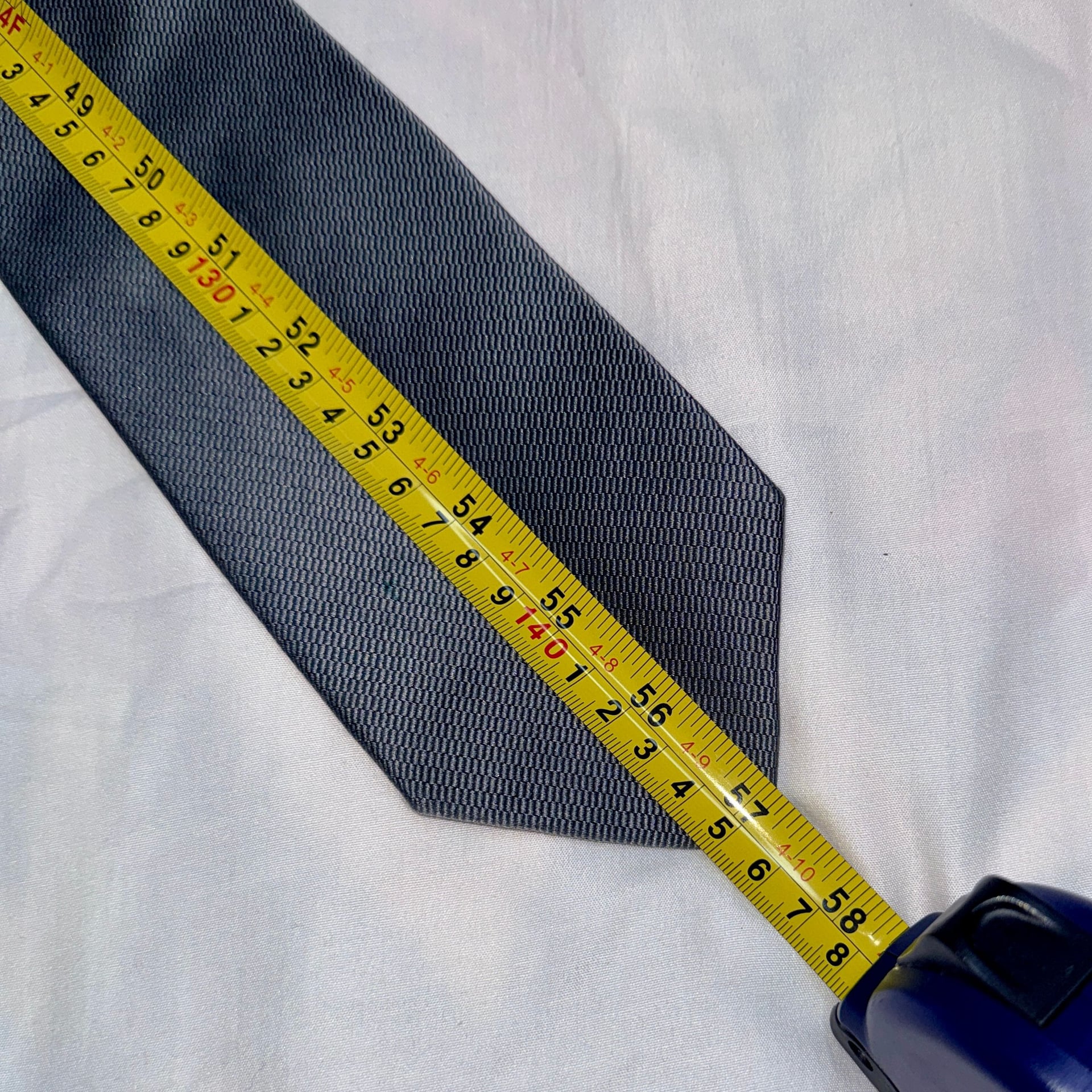 Tommy Hilfiger 100% Silk Tie .. Made in USA 6