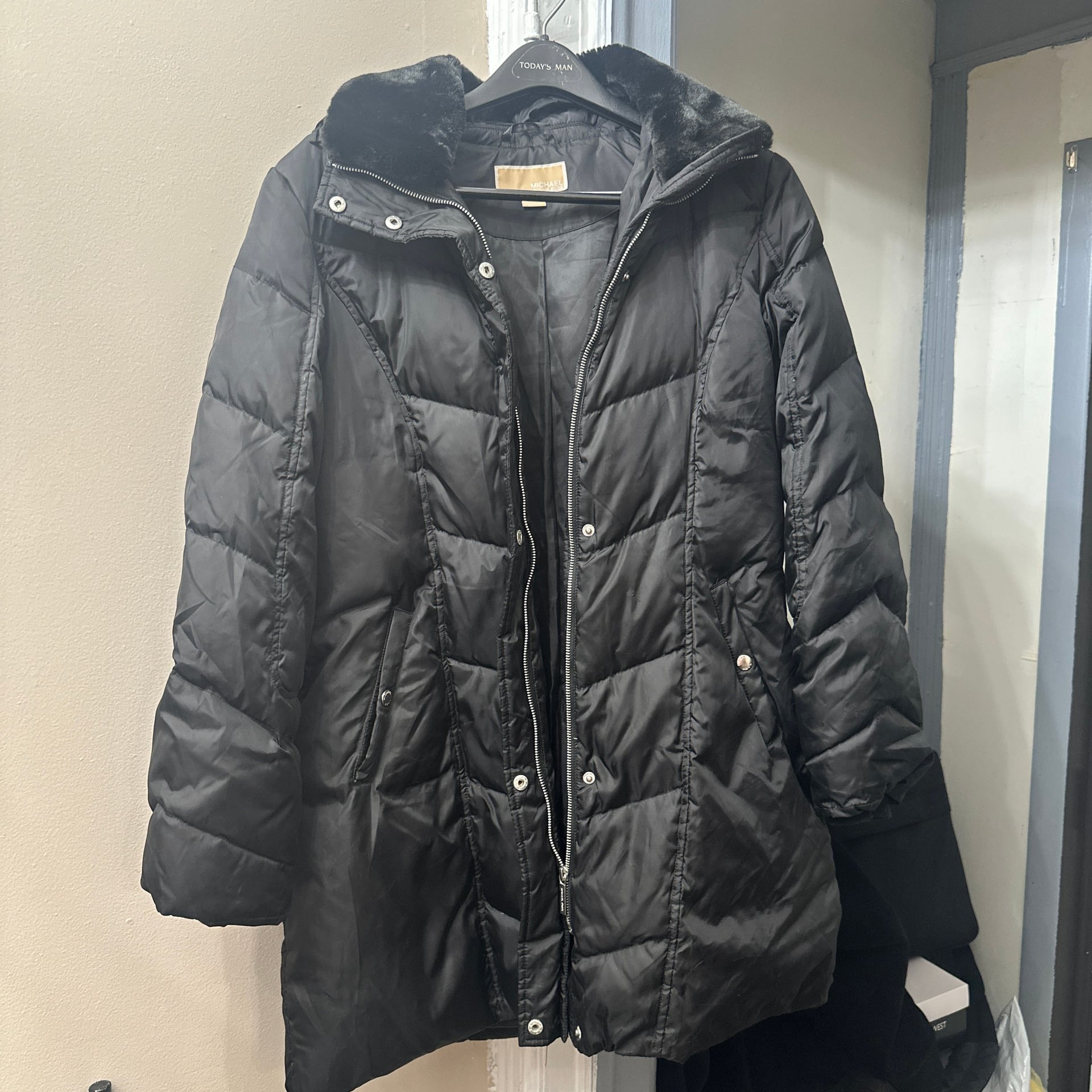 Michael Kors Women's Long Black Down Puffer Coat with Faux-Fur Collar 1