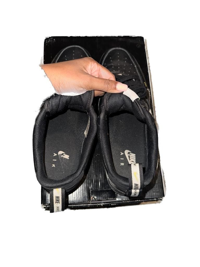 Nike Air Force 1 '07 LV8 Overbranding Utility Black White 8