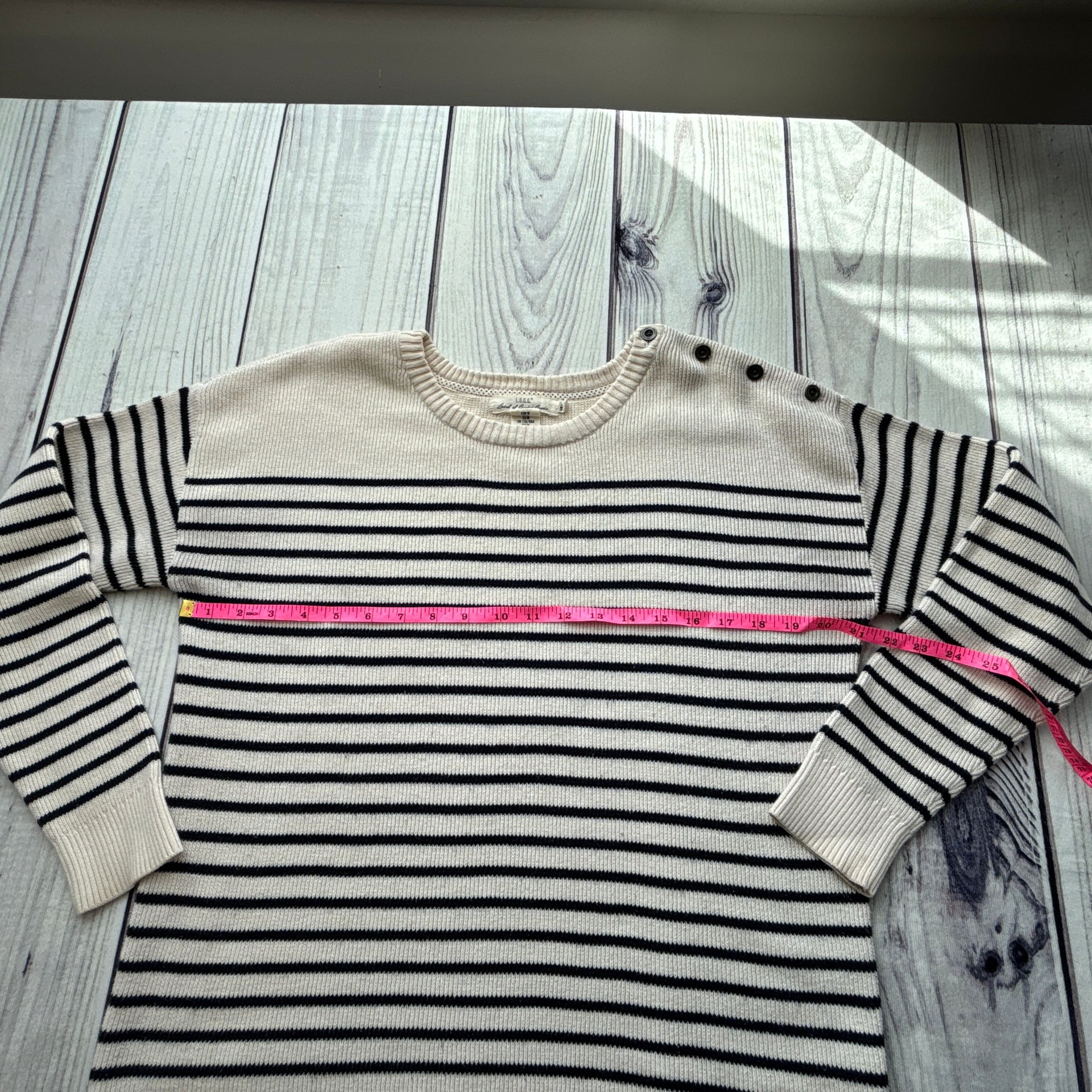 Cream & Navy Striped Sweater Size M Preppy Button Detail H&M 100% Cotton 2