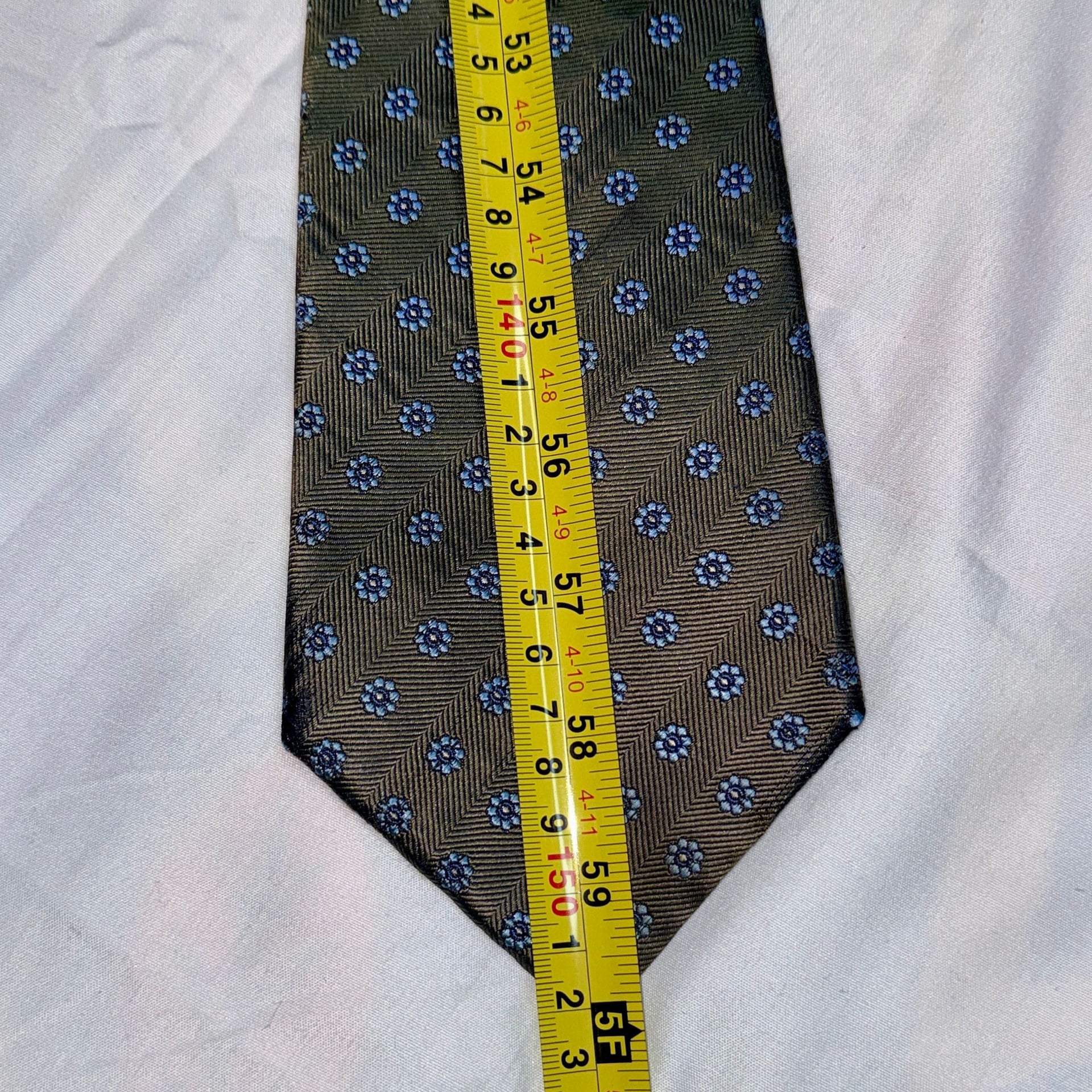 Eagle Navy Blue and Gold Geometric Silk Tie 5