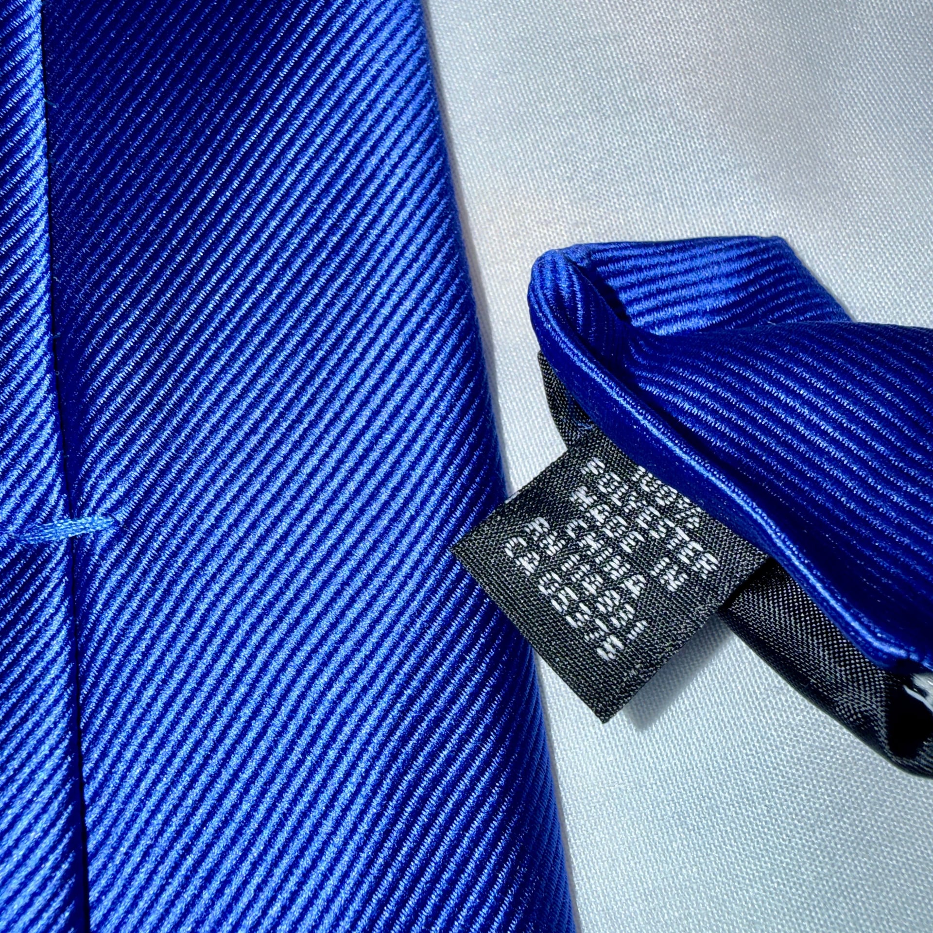 Joseph & Feiss Gold Men's Royal Blue Solid Slim Necktie 4