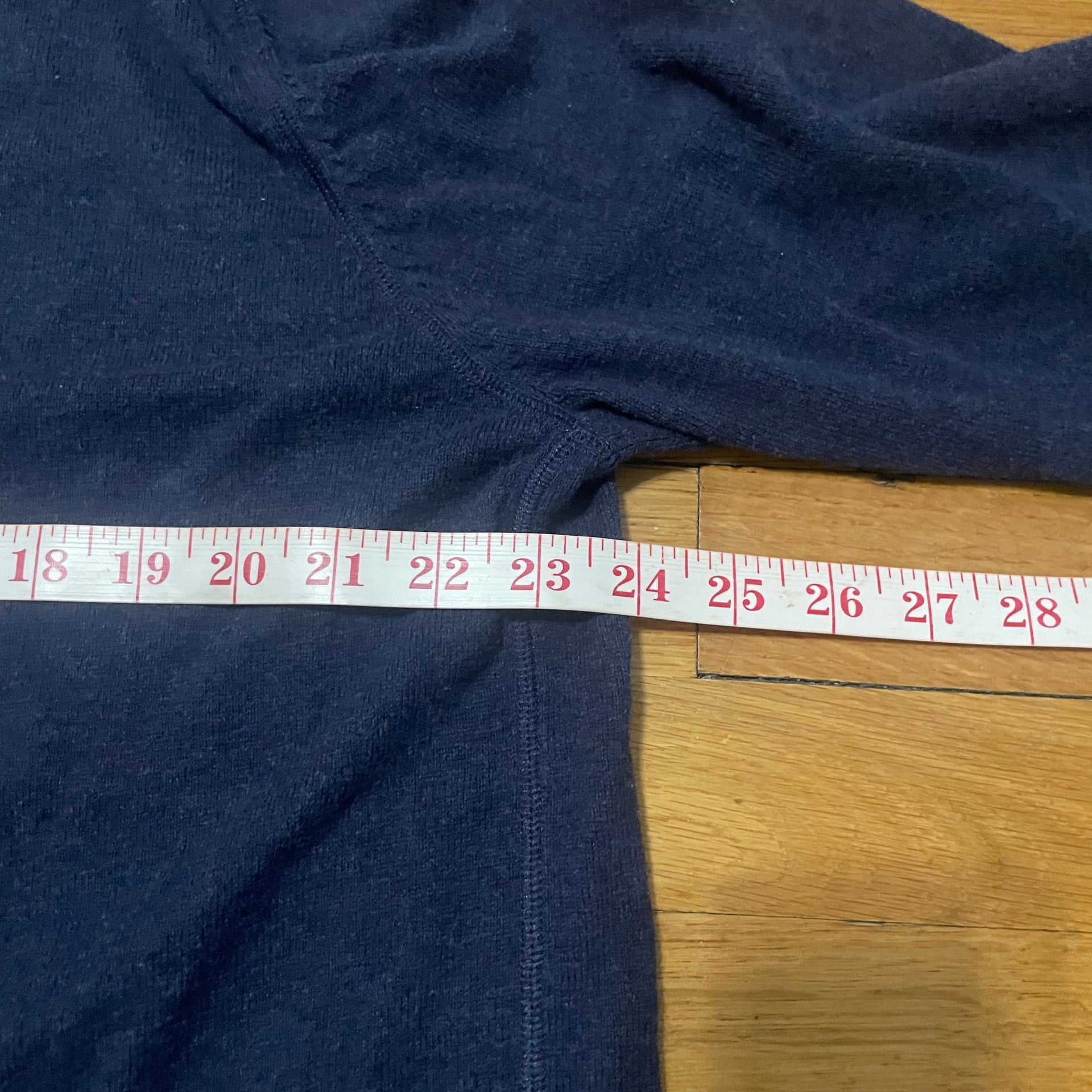 Eddie Bauer Men's Navy Blue V-Neck Sweater 5