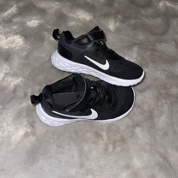 Nike Flex Runner 2 Toddler Sneakers | Black/White | US 8C / EU 25