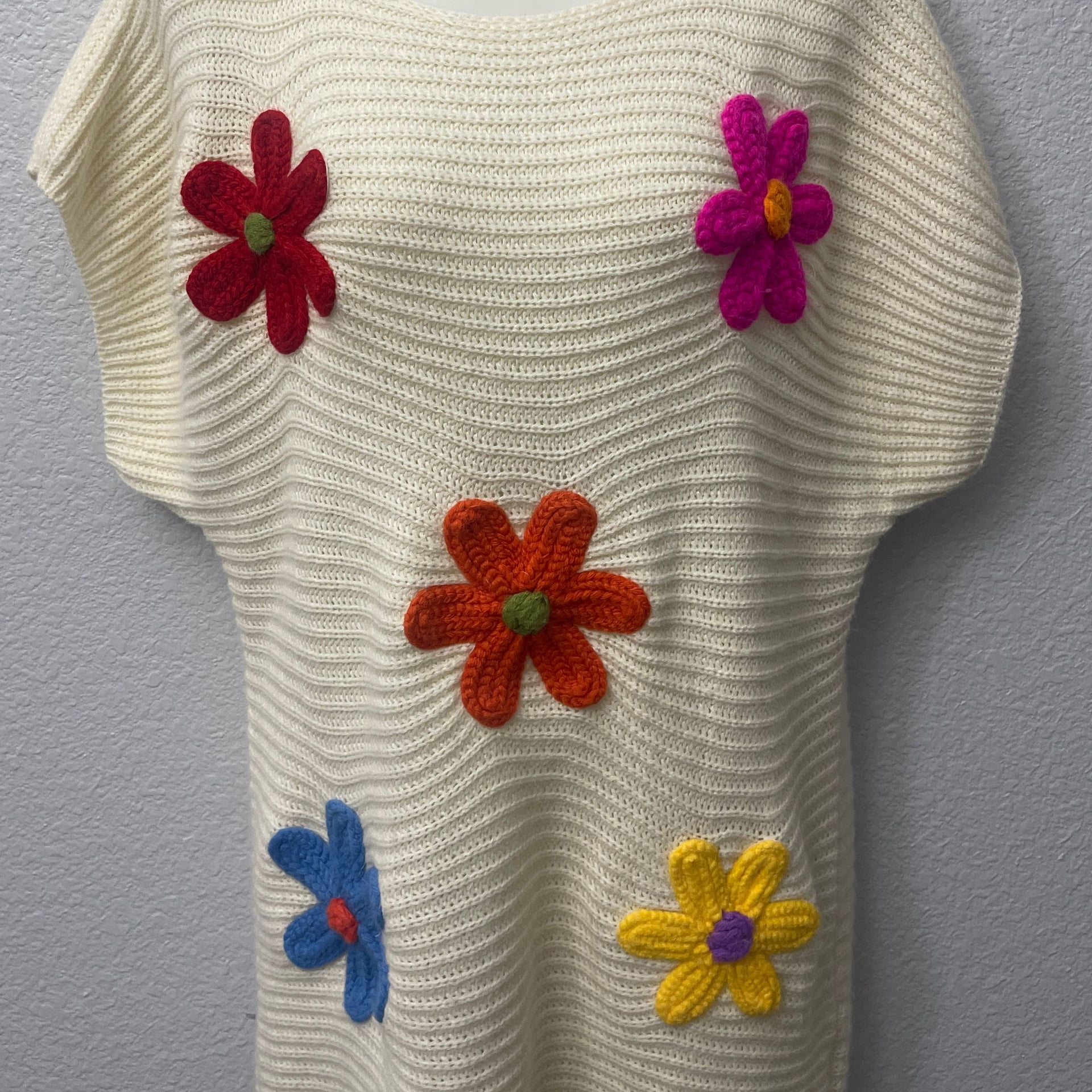 womens acrylic knit top vibrant floral embroidery short 3