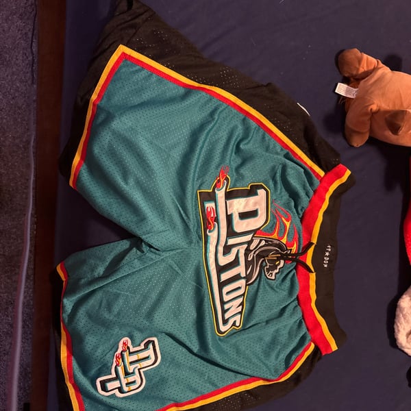 Just Don x Mitchell & Ness Detroit Pistons 1998-99 Basketball Shorts Teal