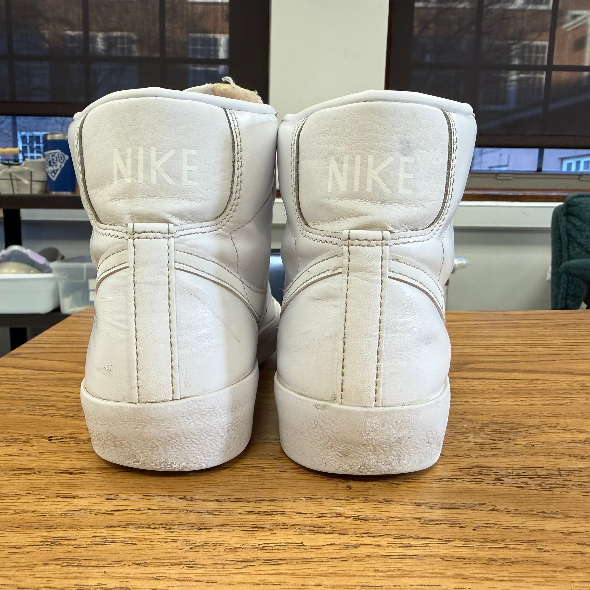 Nike Blazer Mid 77 Triple White CZ1055 117 Women's Size 7 Sneaker 3