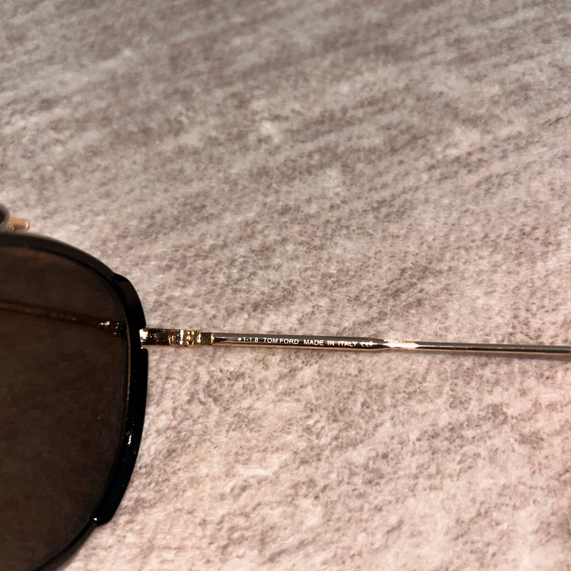 Luxury Tom Ford Tripp TF666 Aviator Sunglasses Black and Gold with Case 5