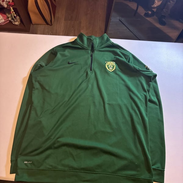 Nike Dri-Fit 1/4 Zip Pullover, Green, Bear Mascot Graphic - Size XL