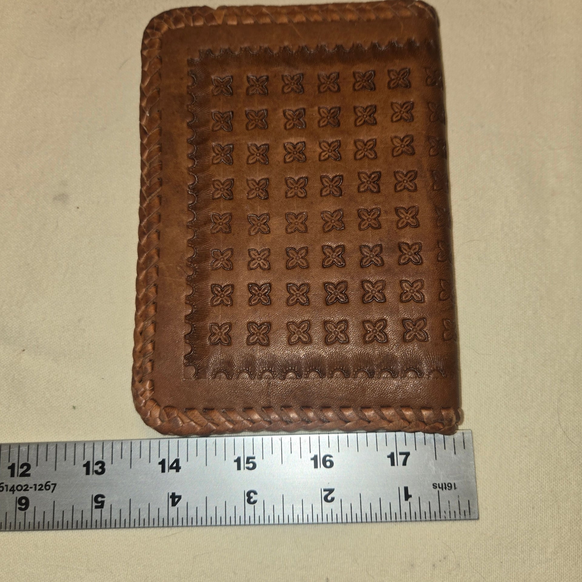 Vintage Hand Tooled Brown Leather Bifold Wallet with Whipstitch Edges 3