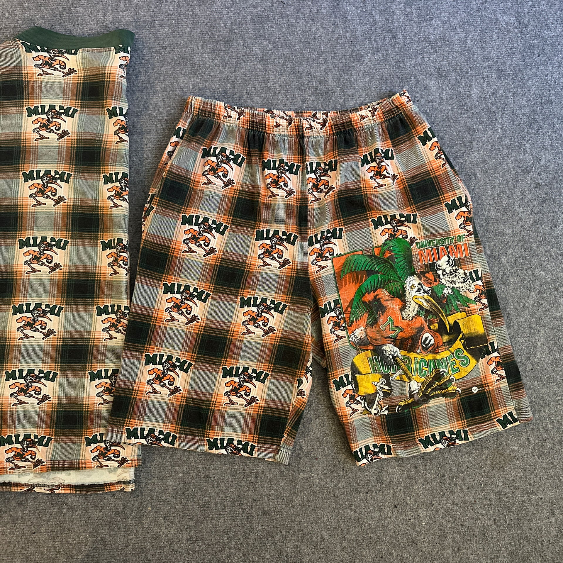 Vintage 90s University of Miami Hurricanes AOP Plaid T-Shirt and Shorts Two-Piece Set 4