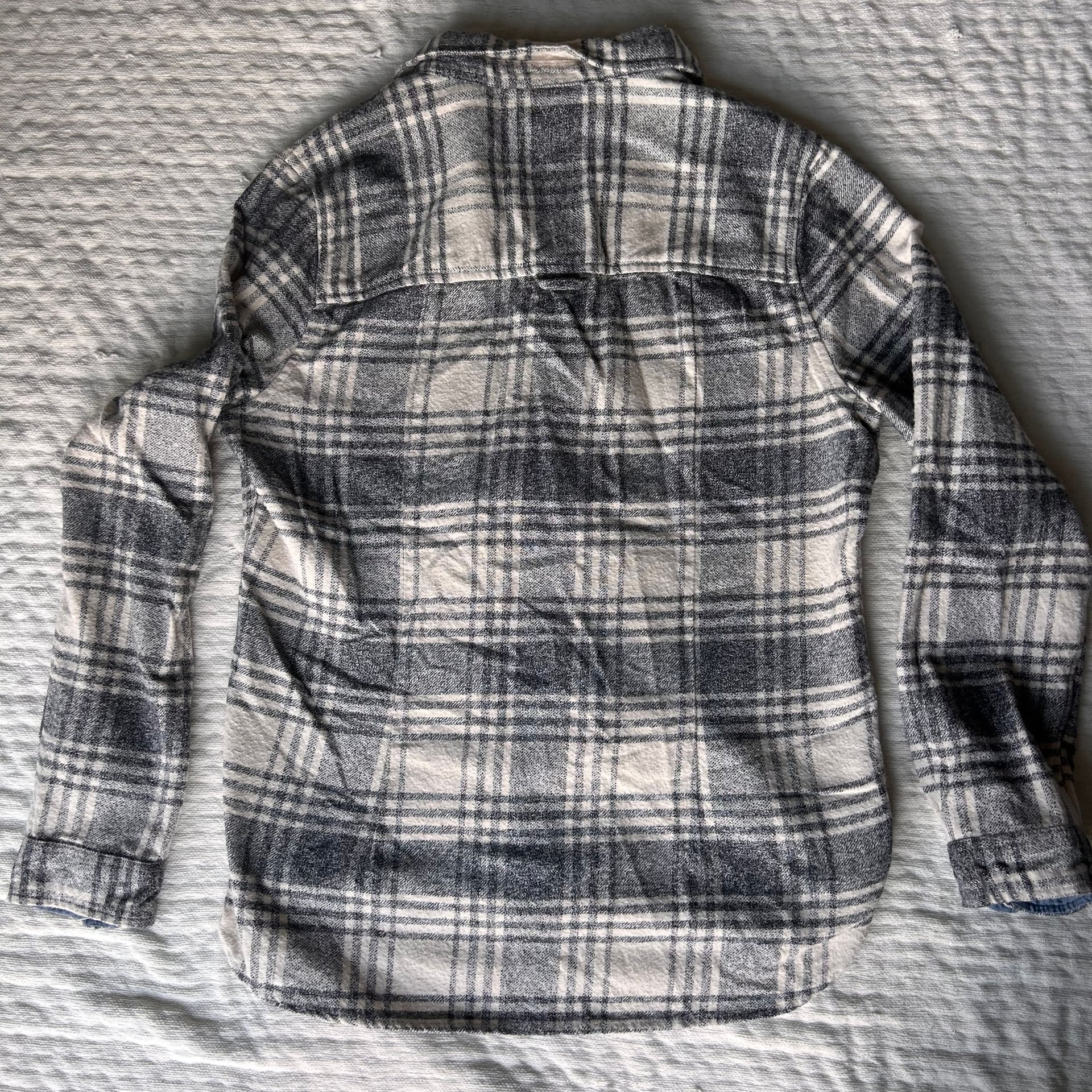 American Eagle Slim Fit Gray and White Plaid Flannel Button Front Shirt 2