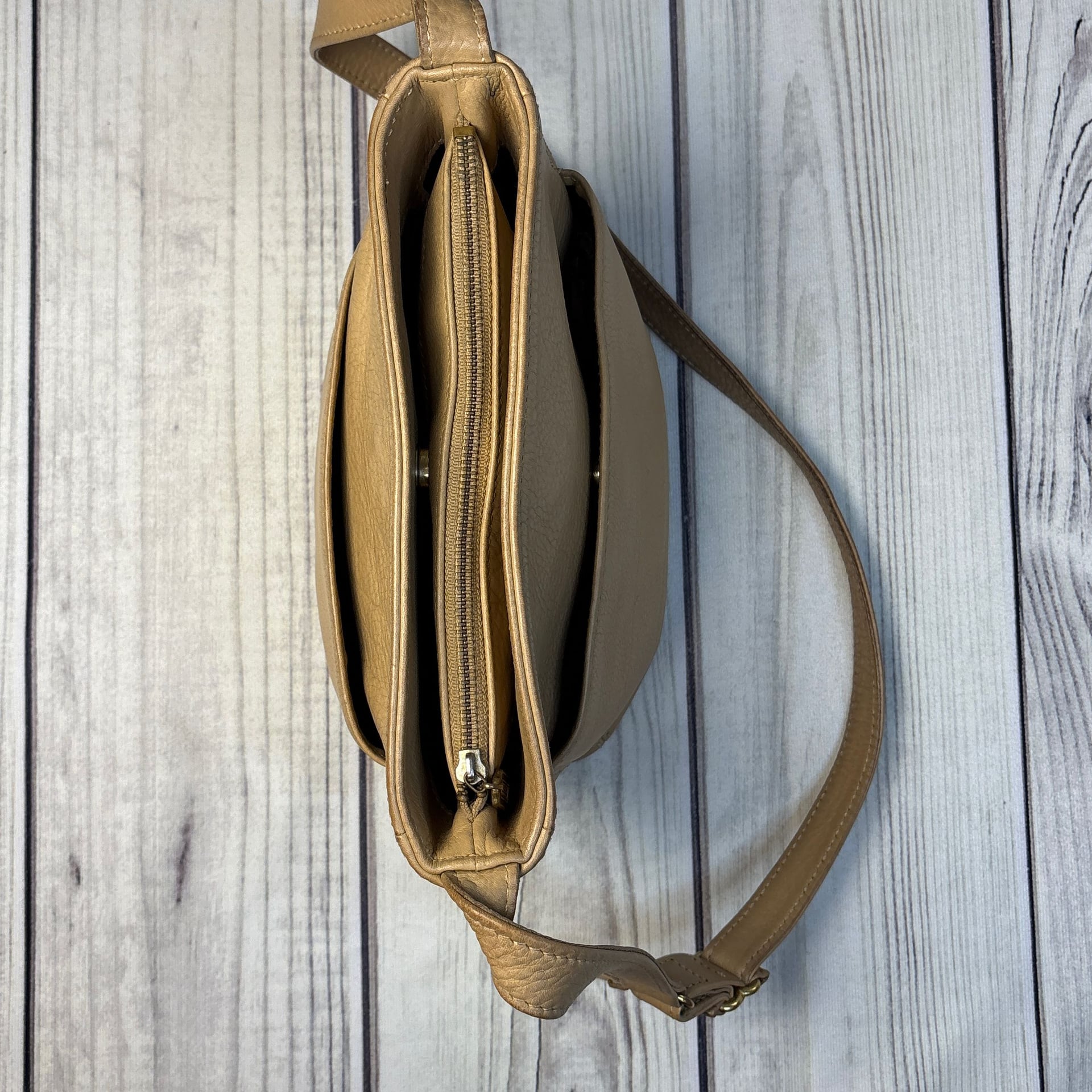 Coach Vintage 1990s Sonoma 4924 Pebbled Leather Crossbody Bag Tan VTG 4
