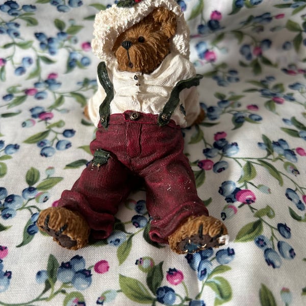 Boyds Bears & Friends The Bearstone Collection Nickleby Santabear...