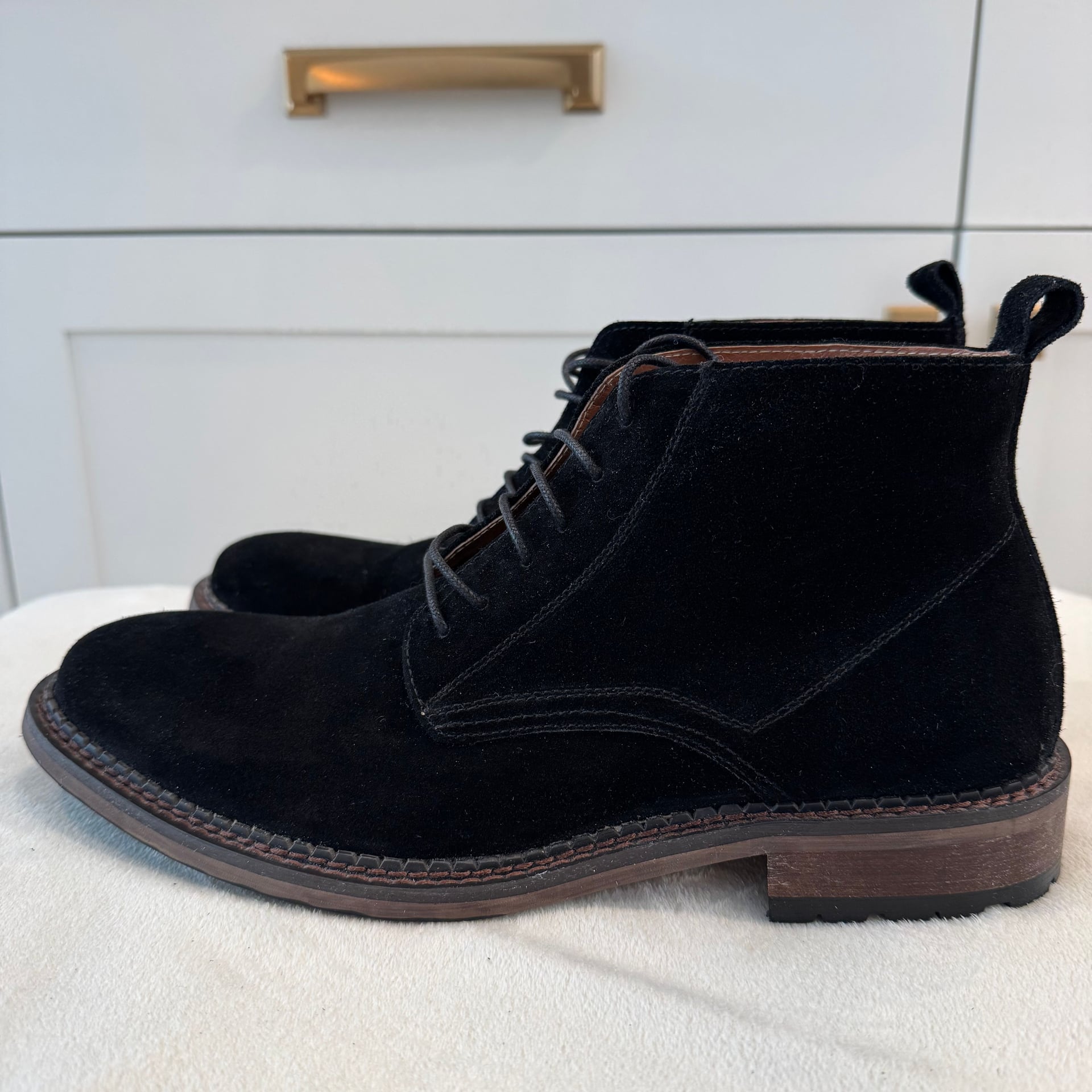Vintage Foundry Co. Men's Otto Black Suede Chukka Boots Size 10 2