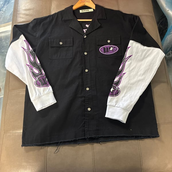 Watson Black Layered Sleeve Button-Up Streetwear Shirt with Purple Flames - Size Large