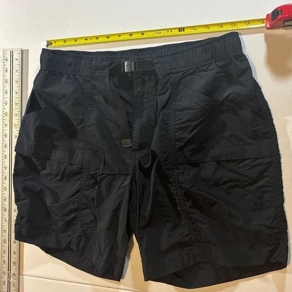 Eddie Bauer Black Nylon Belted Cargo Hiking Shorts Men's Size Large