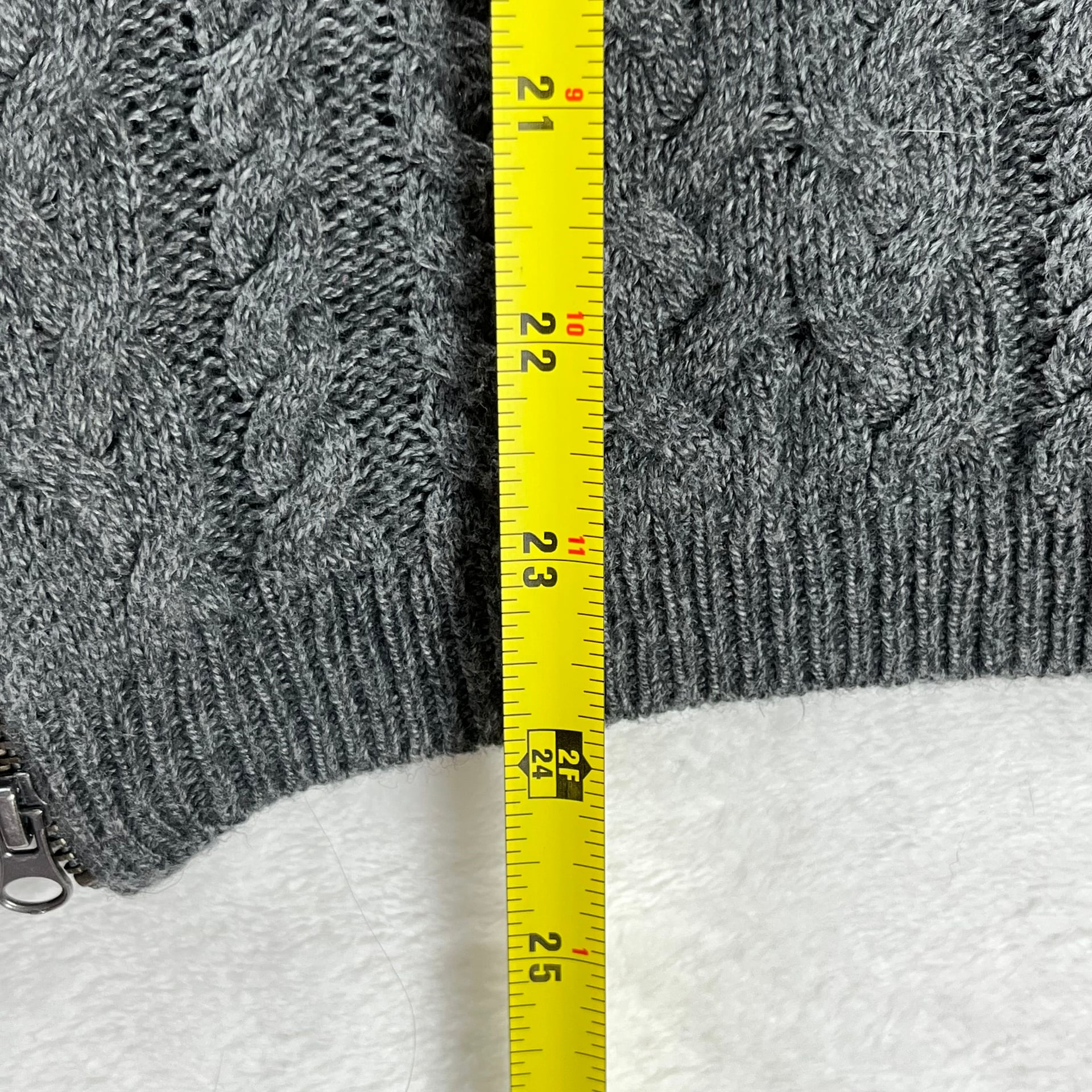 American Eagle Gray Cable Knit Crewneck Sweater Women’s XL 7