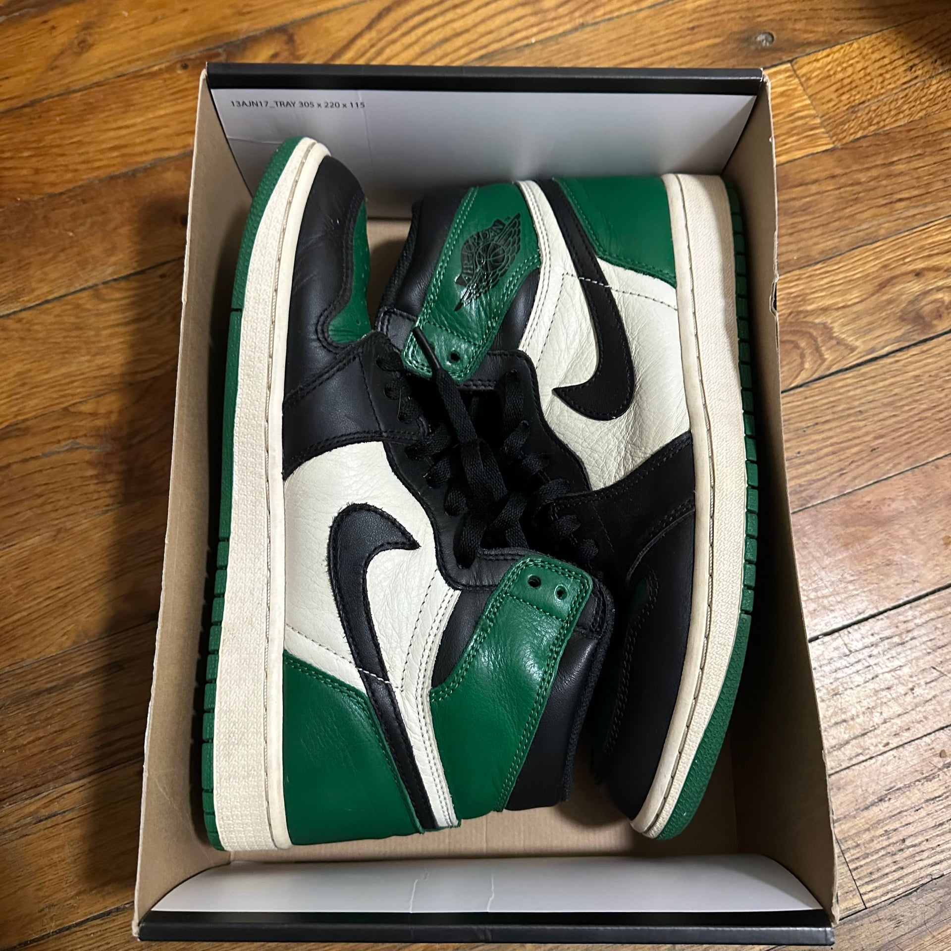 Nike Air Jordan 1 Retro High OG 'Pine Green' (2018) 5