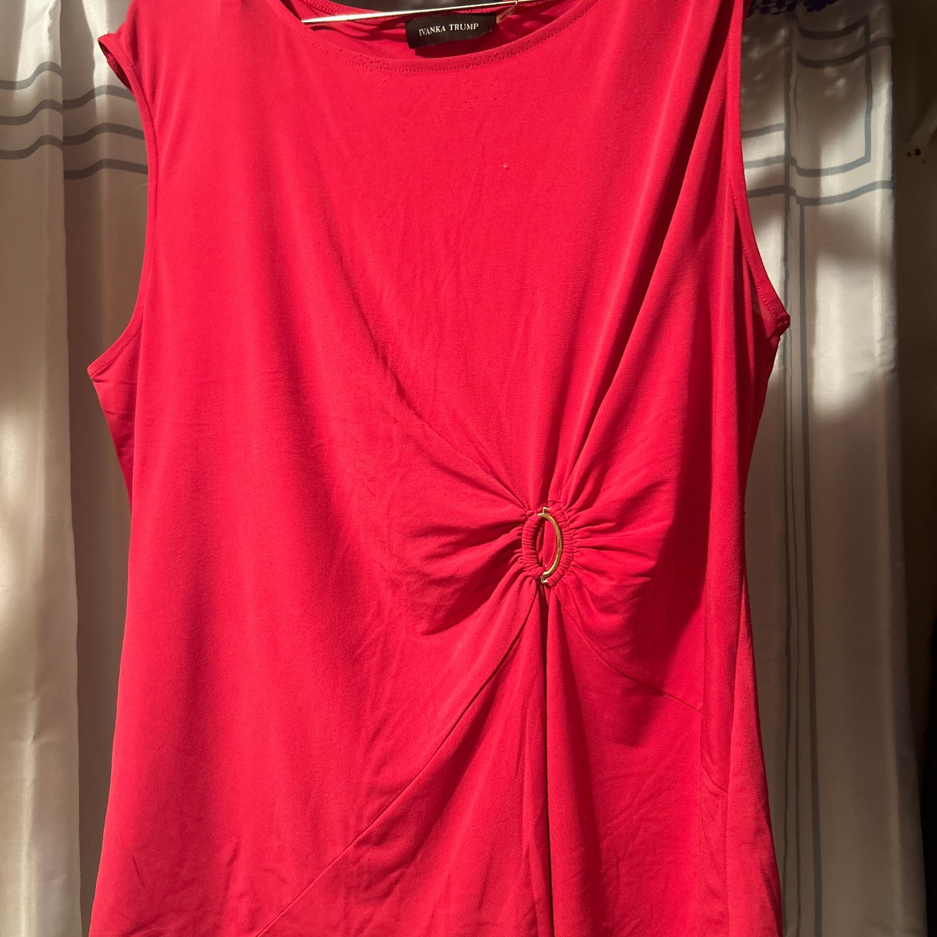 Ivanka Trump Red Sleeveless Ruched Side Twist Blouse with Gold Ring Detail 3