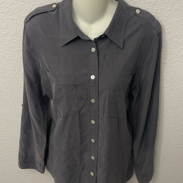 Chicos Womens Sz 2 Black Silk likeBlend Tab Sleeve LS Button Up Shirt