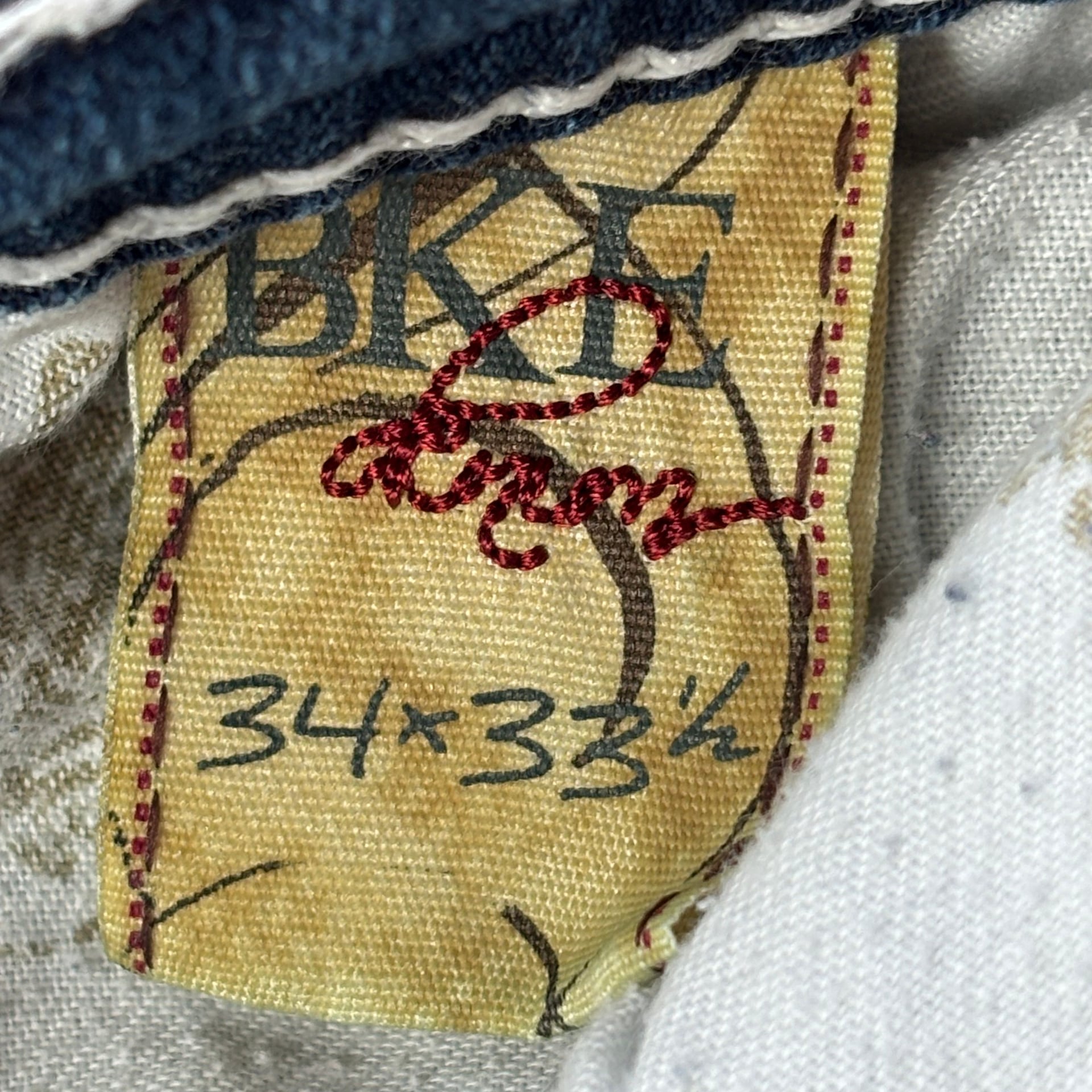 BKE Drew Boot Cut Womens Jeans Distressed W/ Embellished Pockets 34x33.5 4