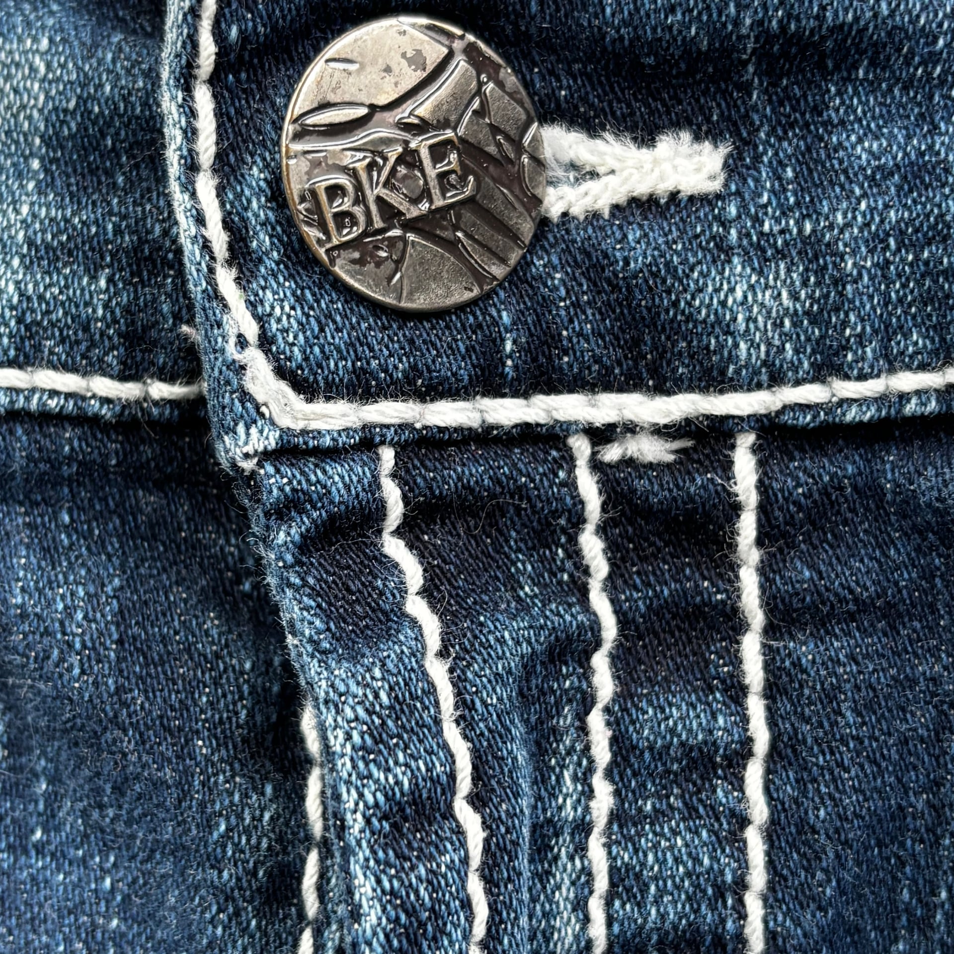 BKE Drew Boot Cut Womens Jeans Distressed W/ Embellished Pockets 34x33.5 6