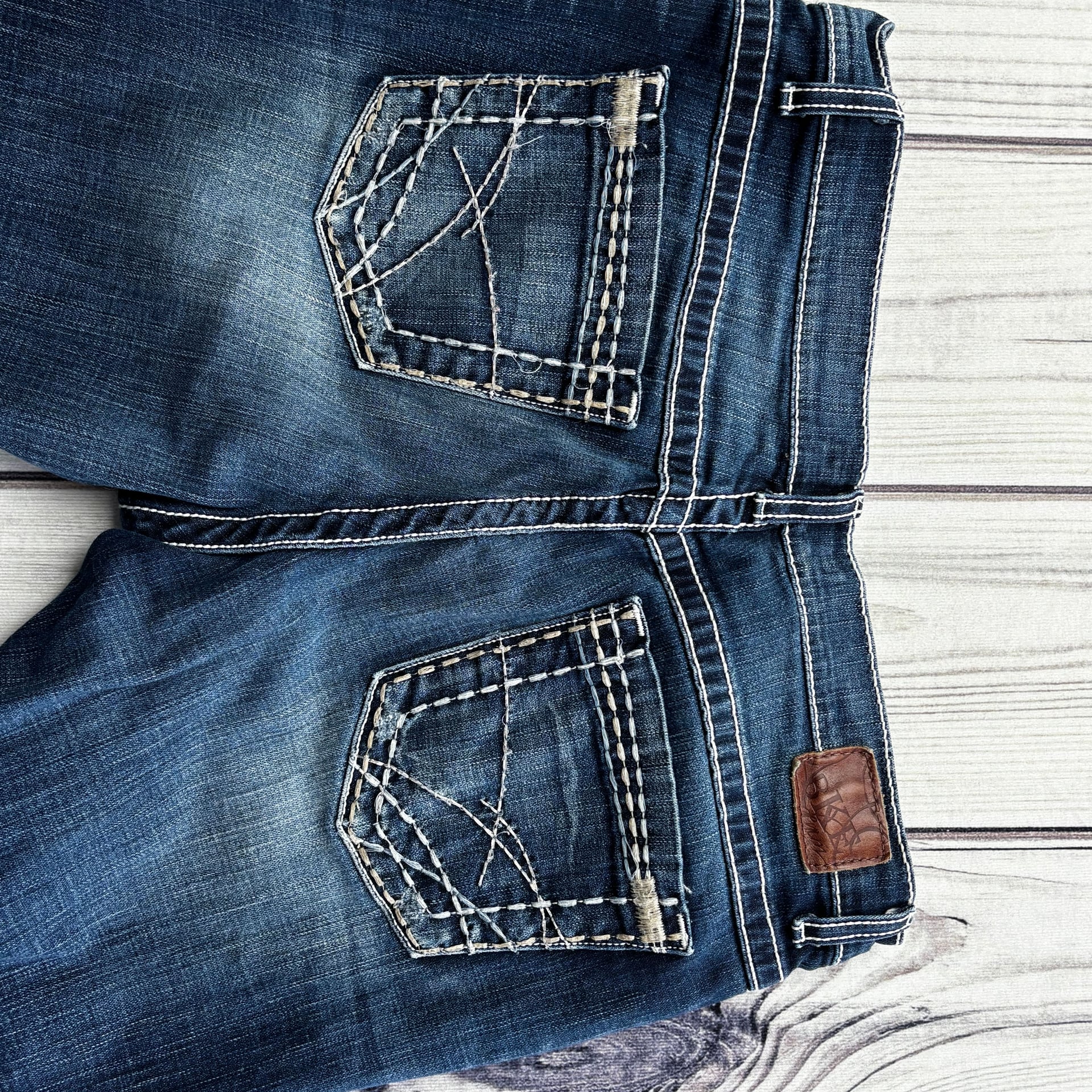 BKE Drew Boot Cut Womens Jeans Distressed W/ Embellished Pockets 34x33.5 10