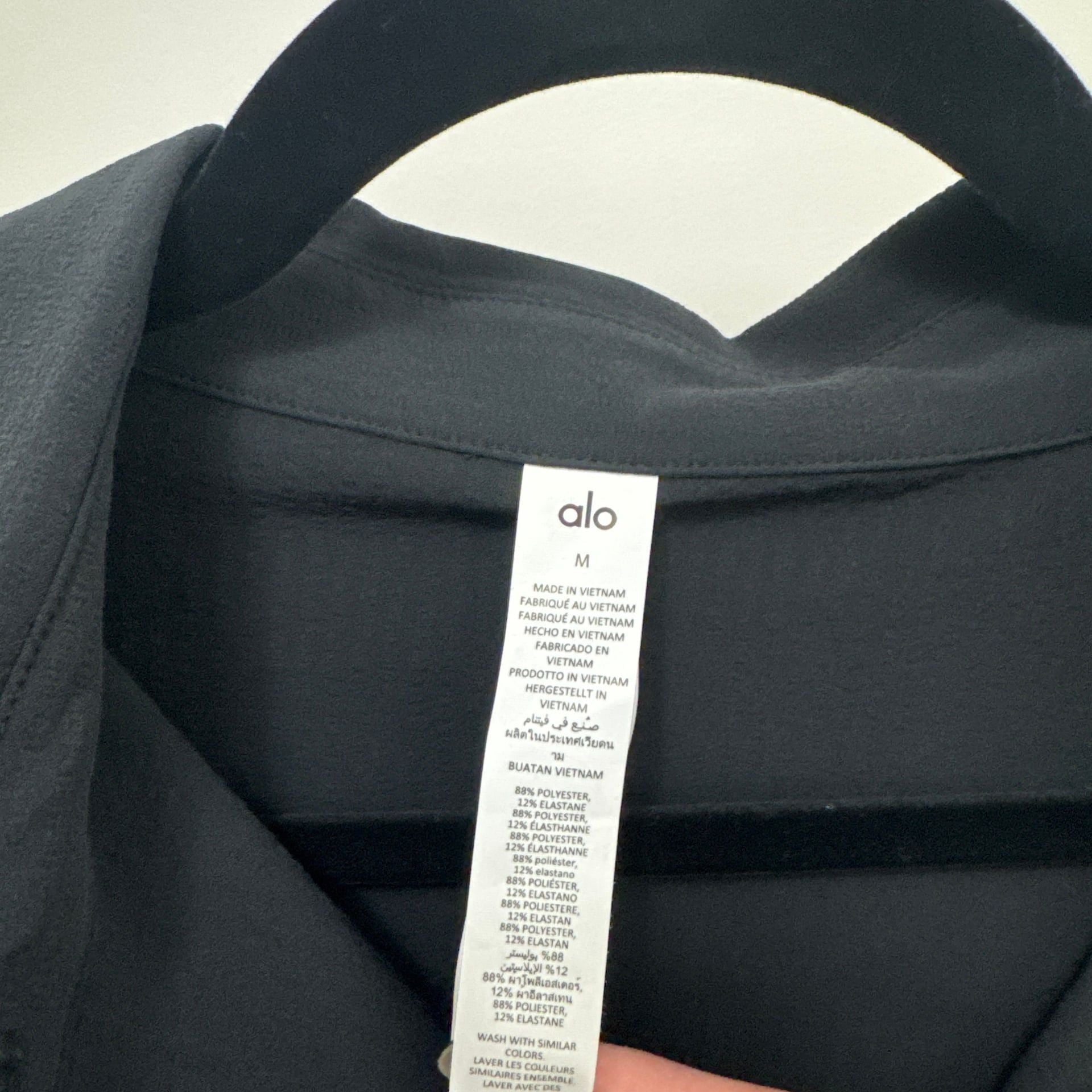 Alo Yoga Dreamscape Button Down Long Sleeve Black Shirt 5