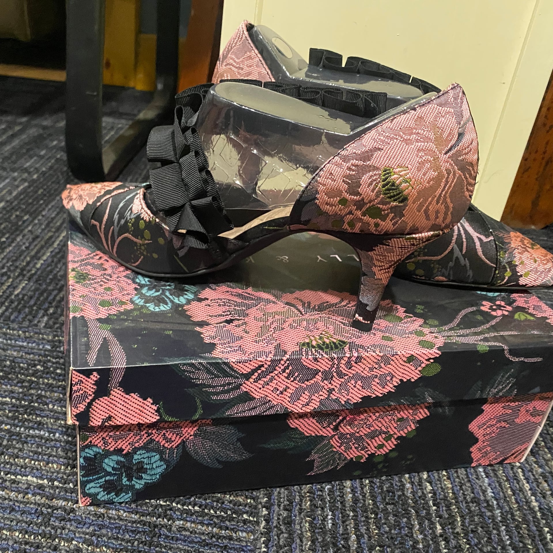 Kelly & Katie Onirella Floral Tapestry Pointed Toe Ruffle Heel Pumps 3