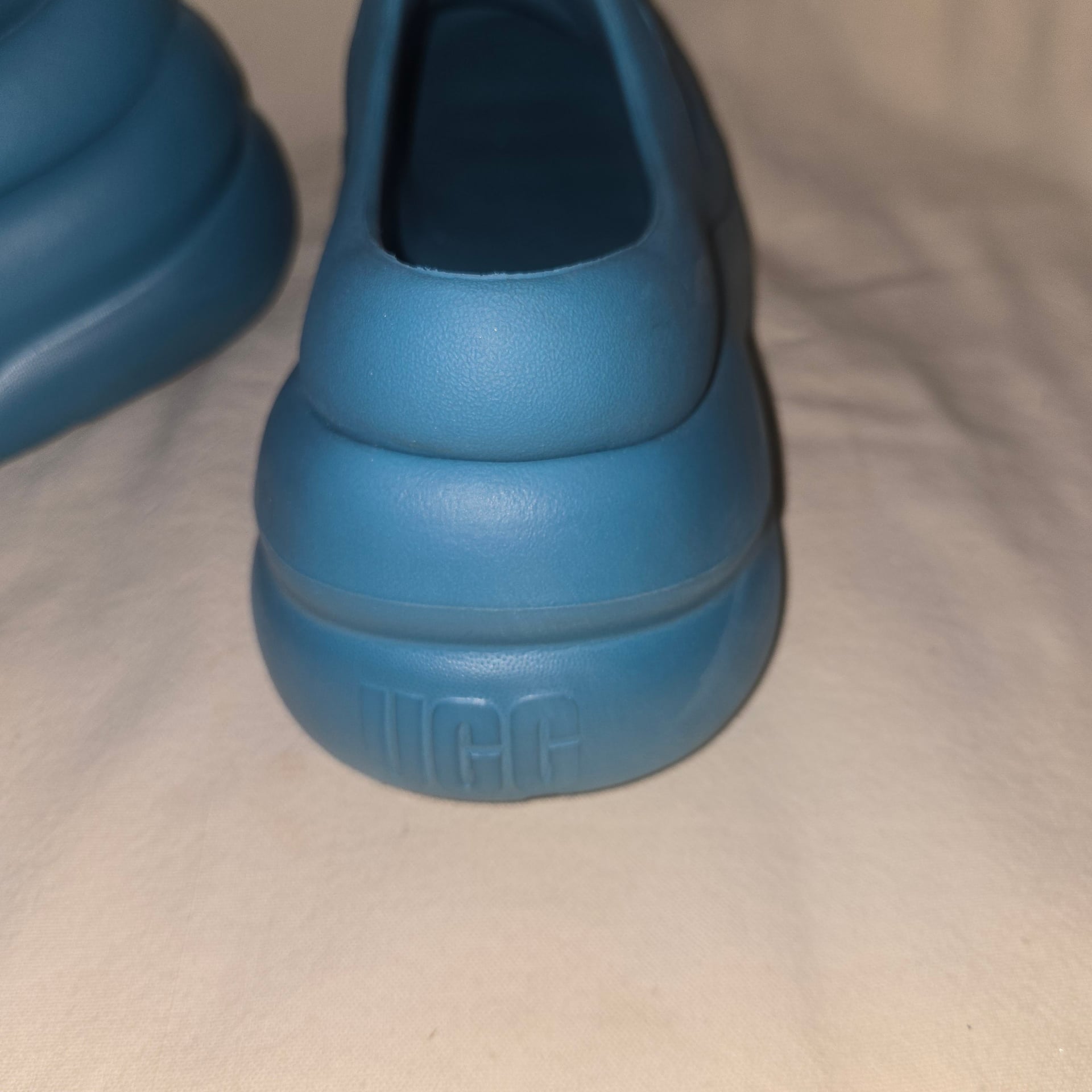 UGG Sport Yeah Clog blue W9 14