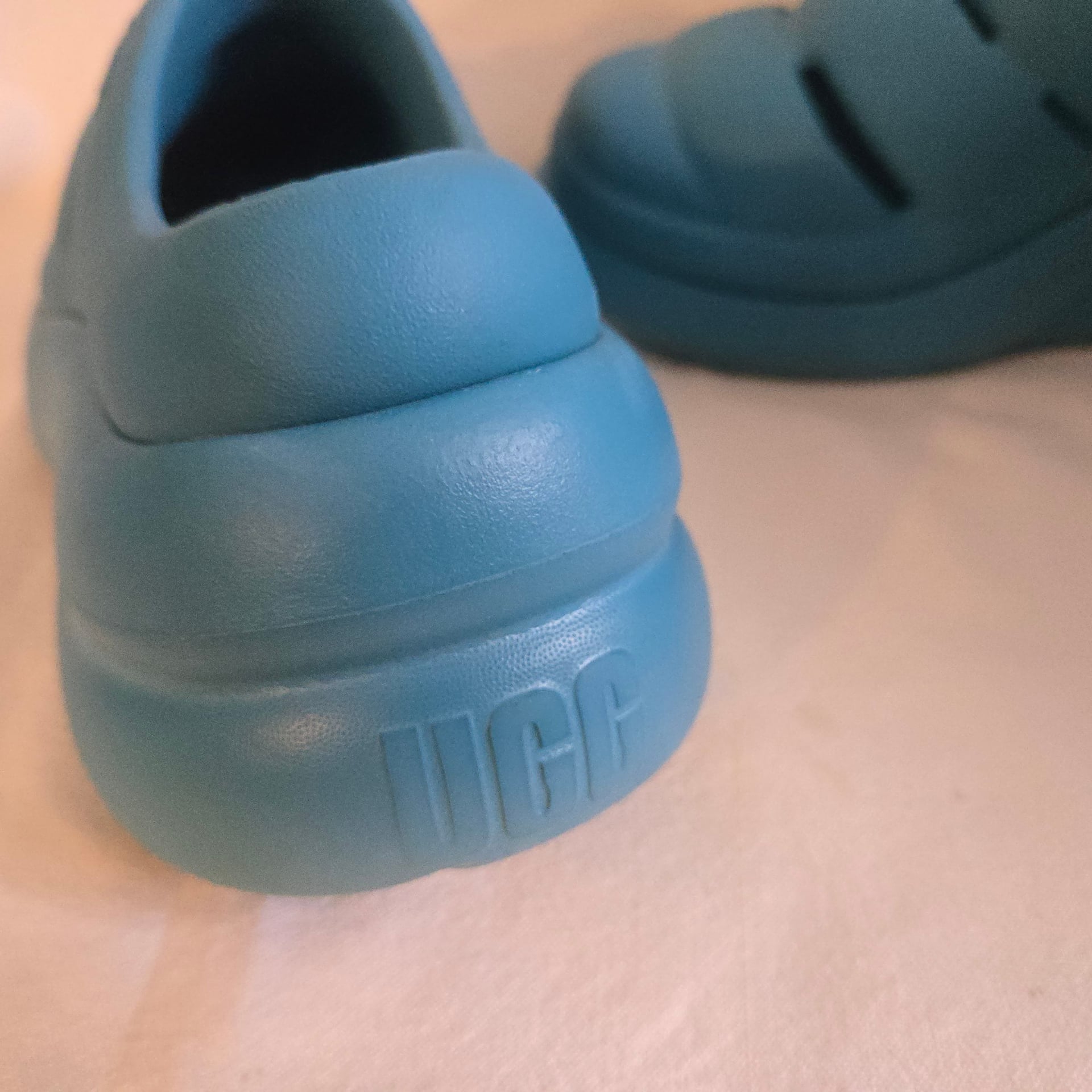 UGG Sport Yeah Clog blue W9 20
