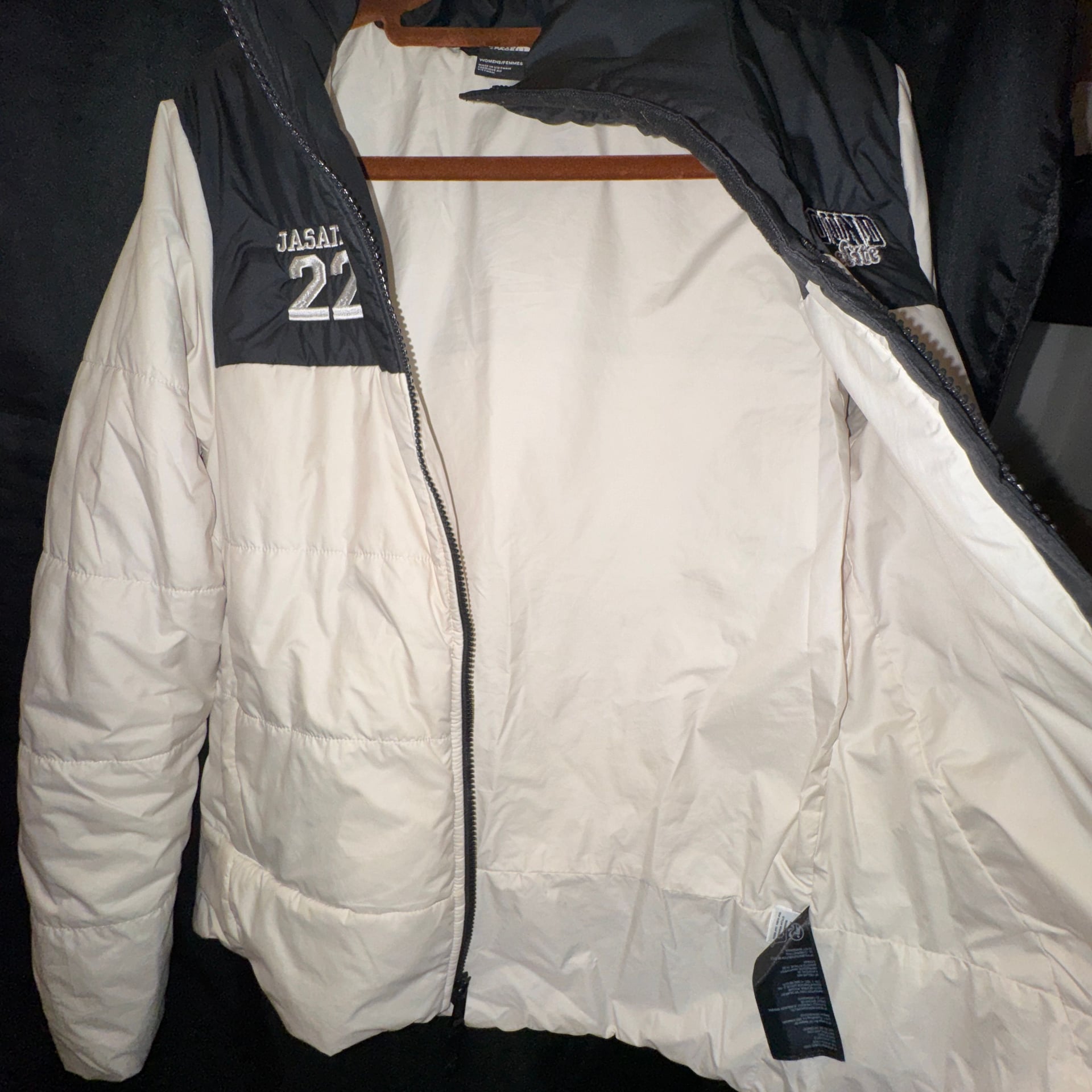 The North Face® Ladies Everyday Insulated Jacket – The Wyndham Merch Market, 4
