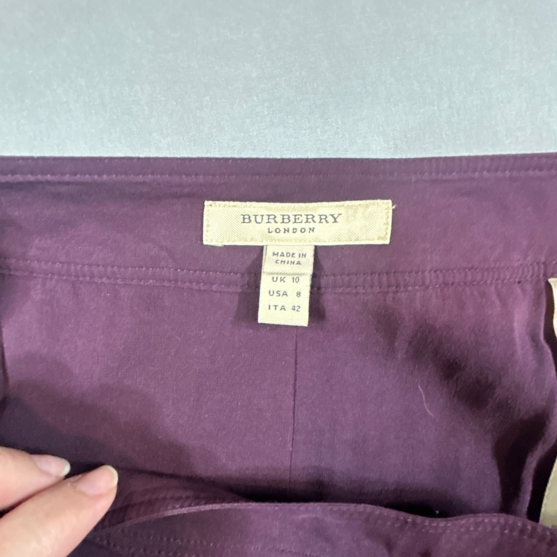 Burberry London Purple Silk Ruched Plisse Straight Pencil Runway Skirt Size 8 4