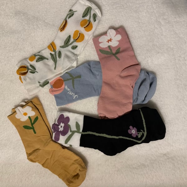 Floral Crew Socks – 5 Pairs Flower Socks