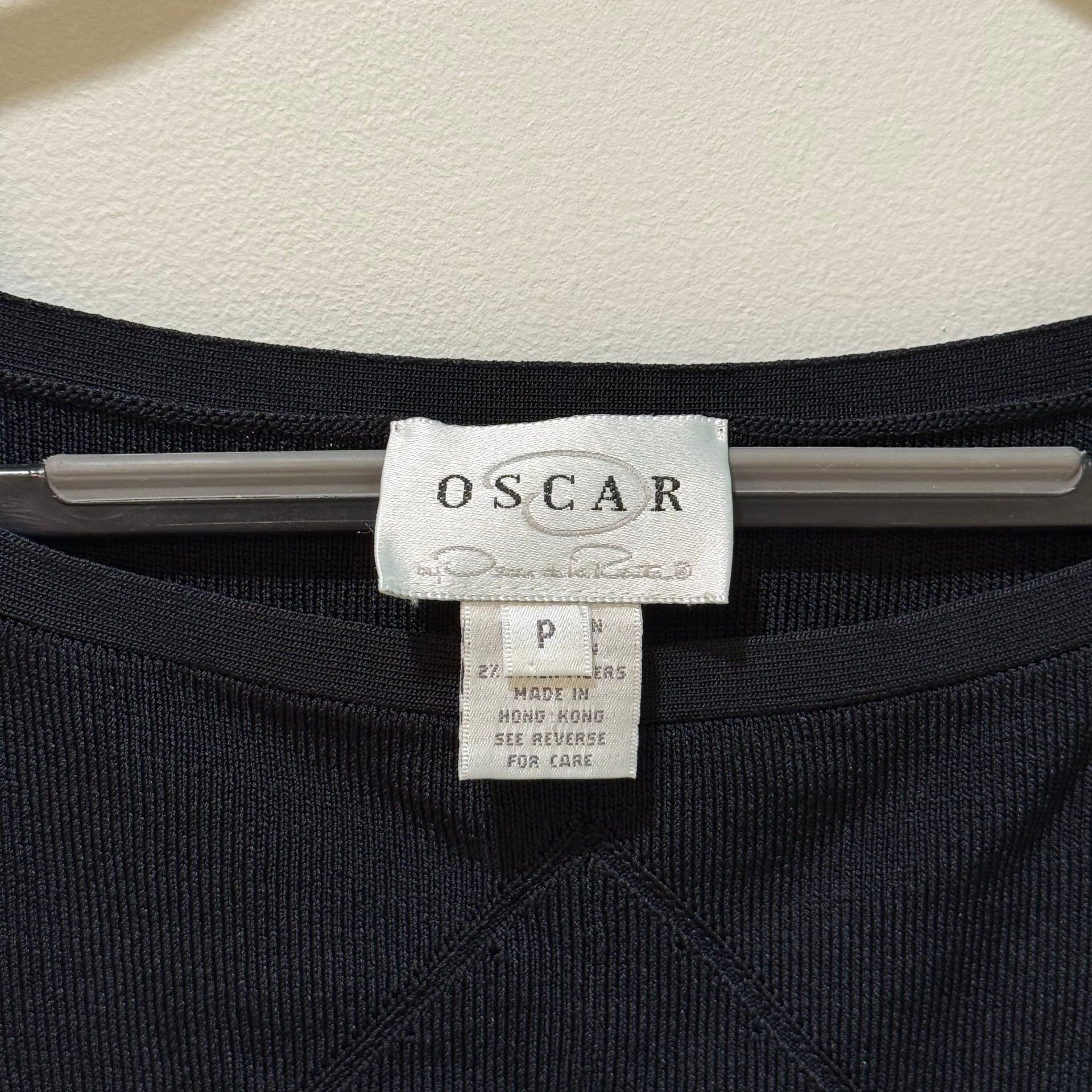 Oscar de la Renta Vintage Ribbed Knit Tank Top Black Petite 2