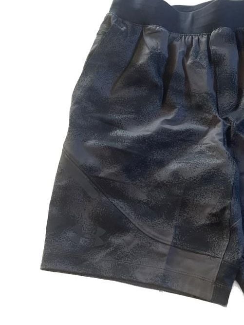 Under Armour Men's Camo Training Shorts, Gray/Black Athletic Wear, Size M 5