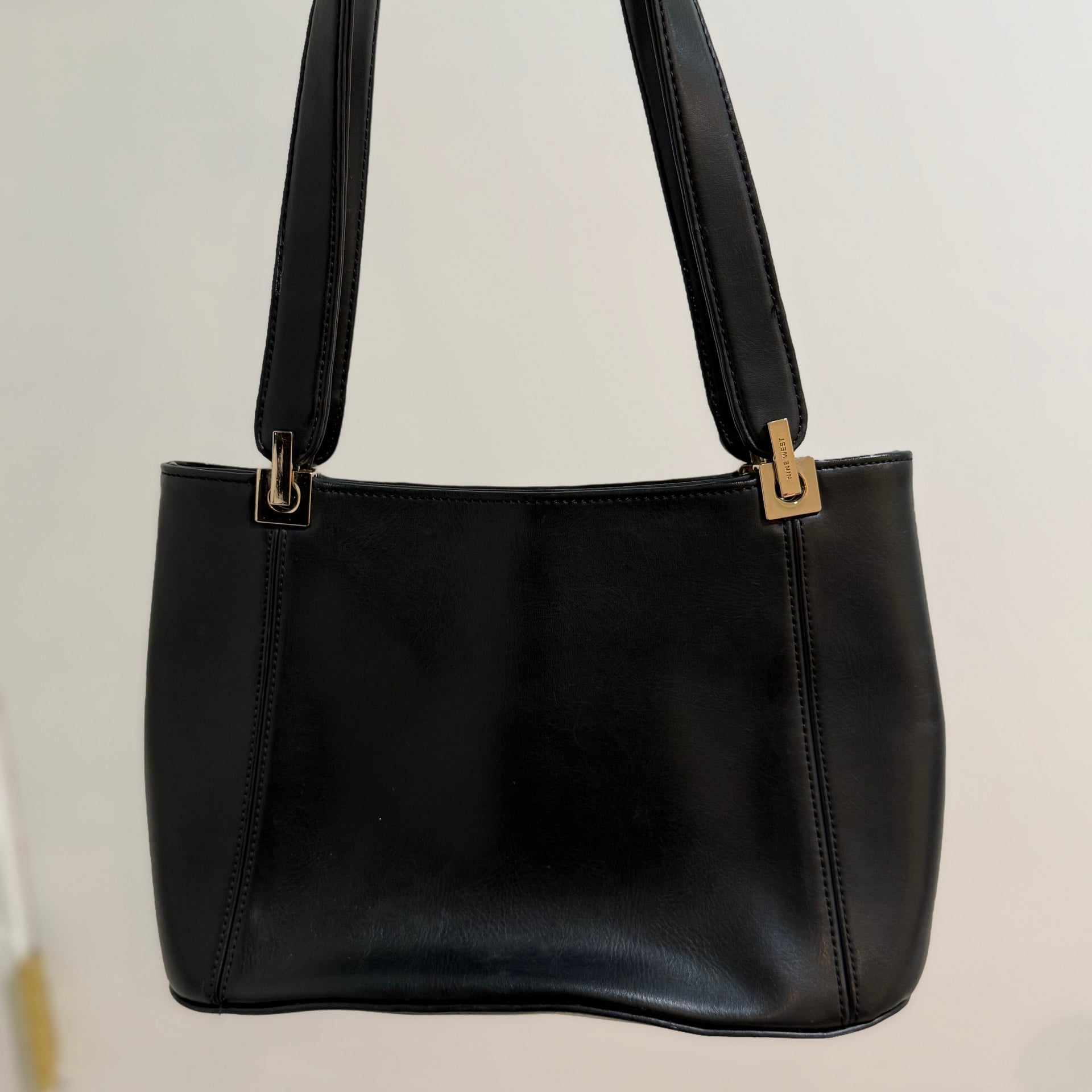 Vintage Nine West Black Minimalist Shoulder Bag with Gold Hardware 1