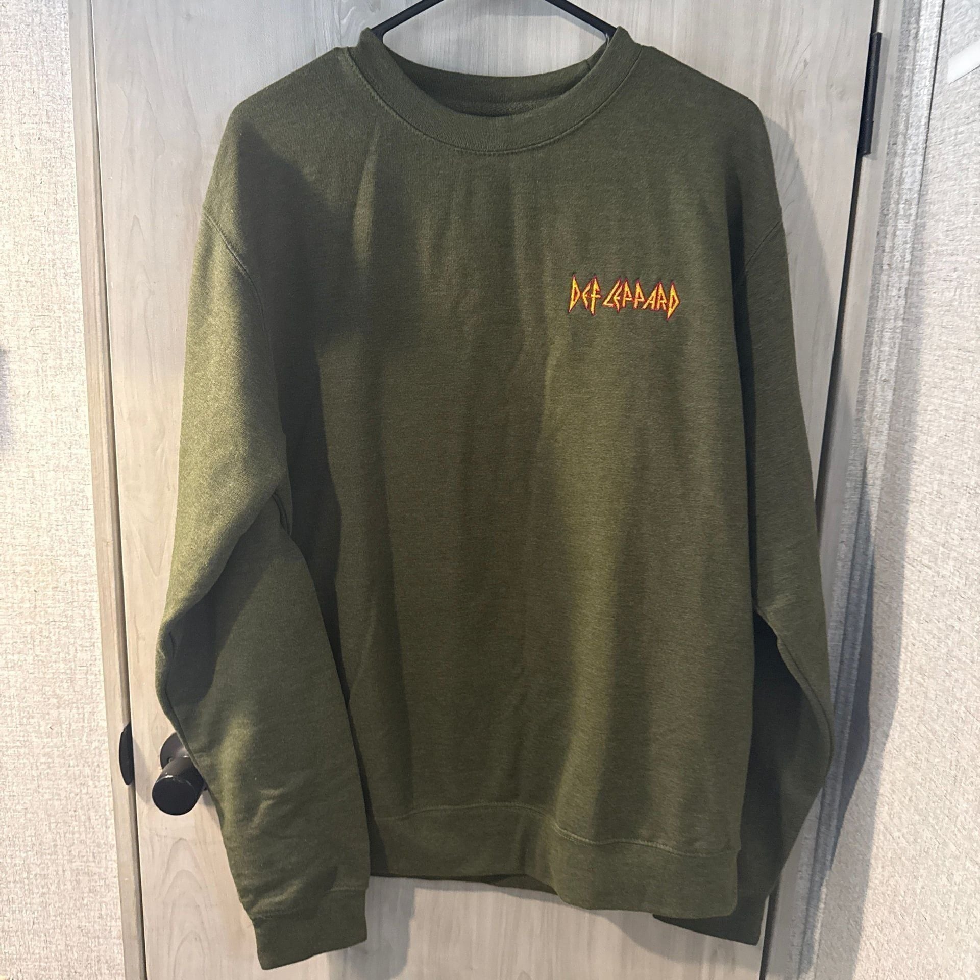 Def Leppard Small Embroidered Logo Olive Green Crewneck Sweatshirt 2