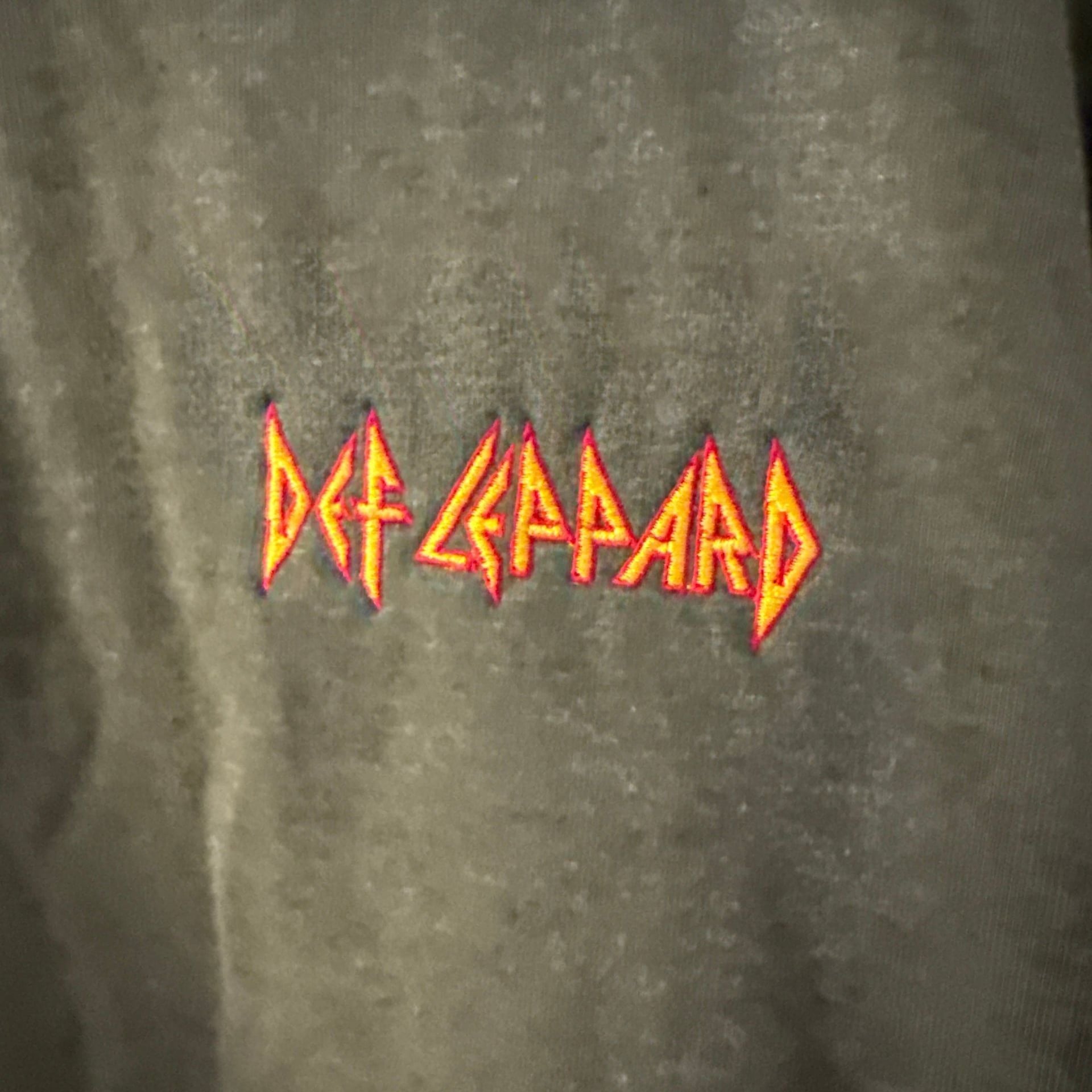 Def Leppard Small Embroidered Logo Olive Green Crewneck Sweatshirt 3